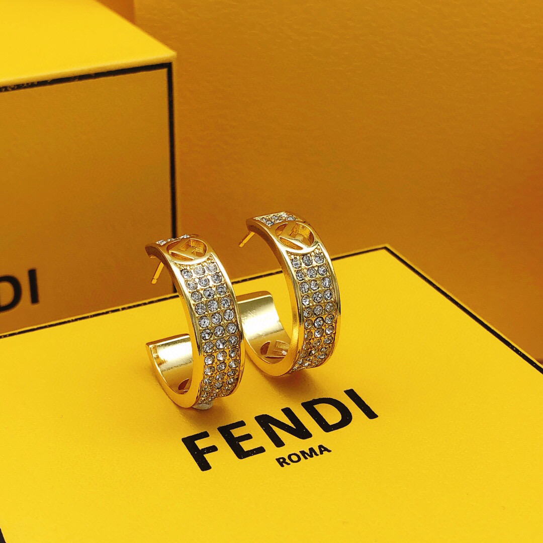 Fendi 芬迪耳环圆形耳勾