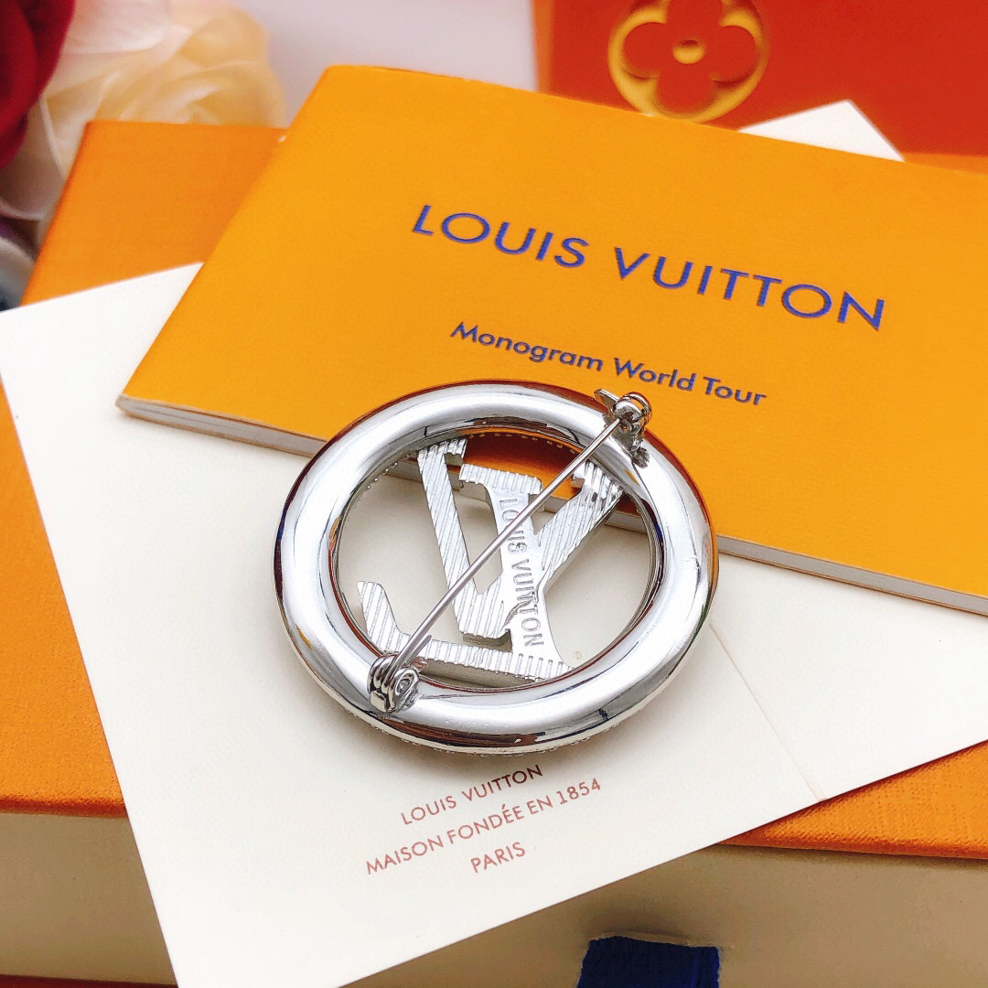 Louis Vuitton Haute Couture Haute Couture Ready-to-Wear Clothing Dress 4