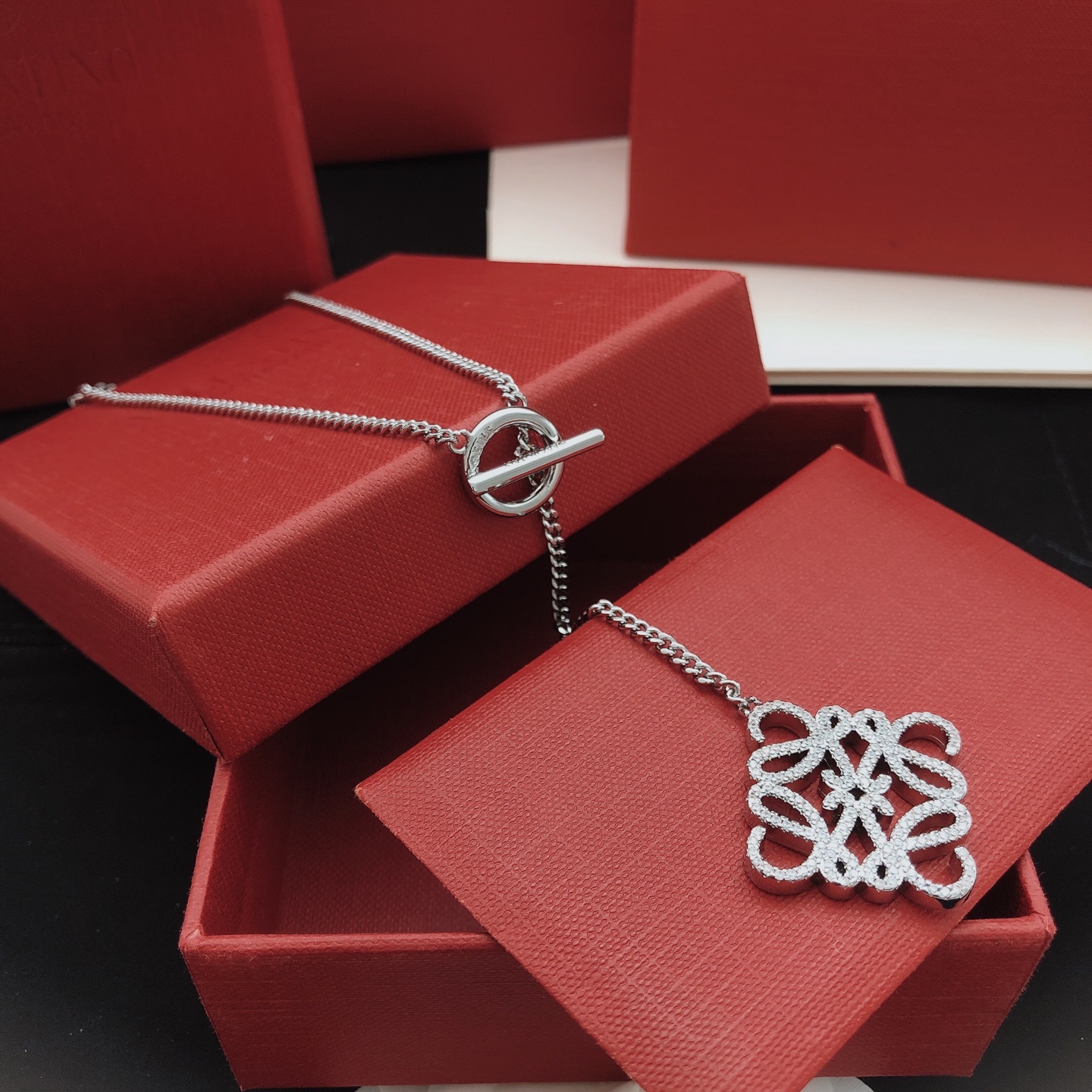 Loewe Haute Couture Haute Couture Fine Jewelry Necklace Bracelet Ring 5