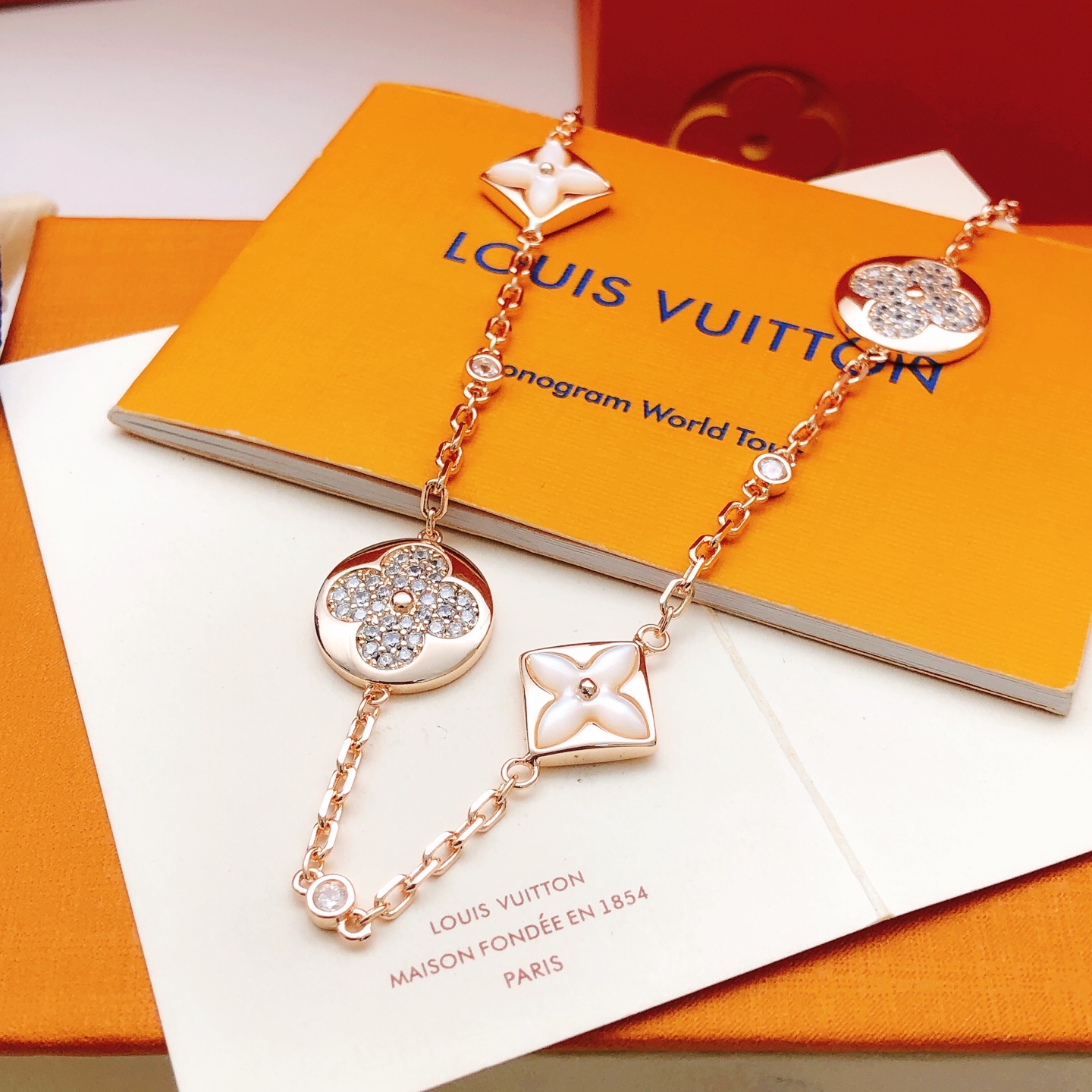 Louis Vuitton Haute Couture Haute Couture Ready-to-Wear Clothing Dress 4
