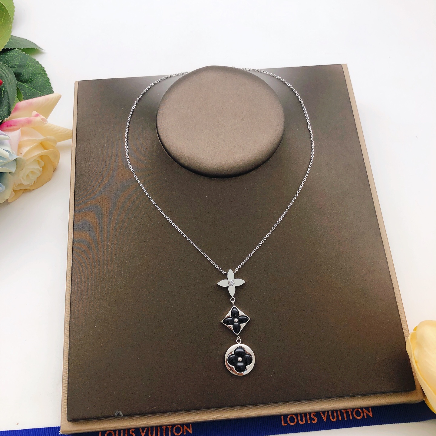 Louis Vuitton Lv*最新款