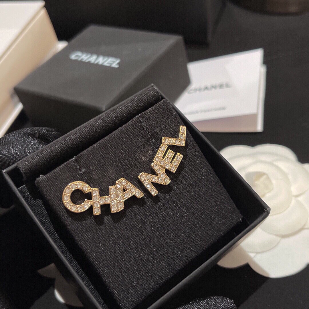 Chanel ZP打版 小香 CHANEL 双c字母耳钉