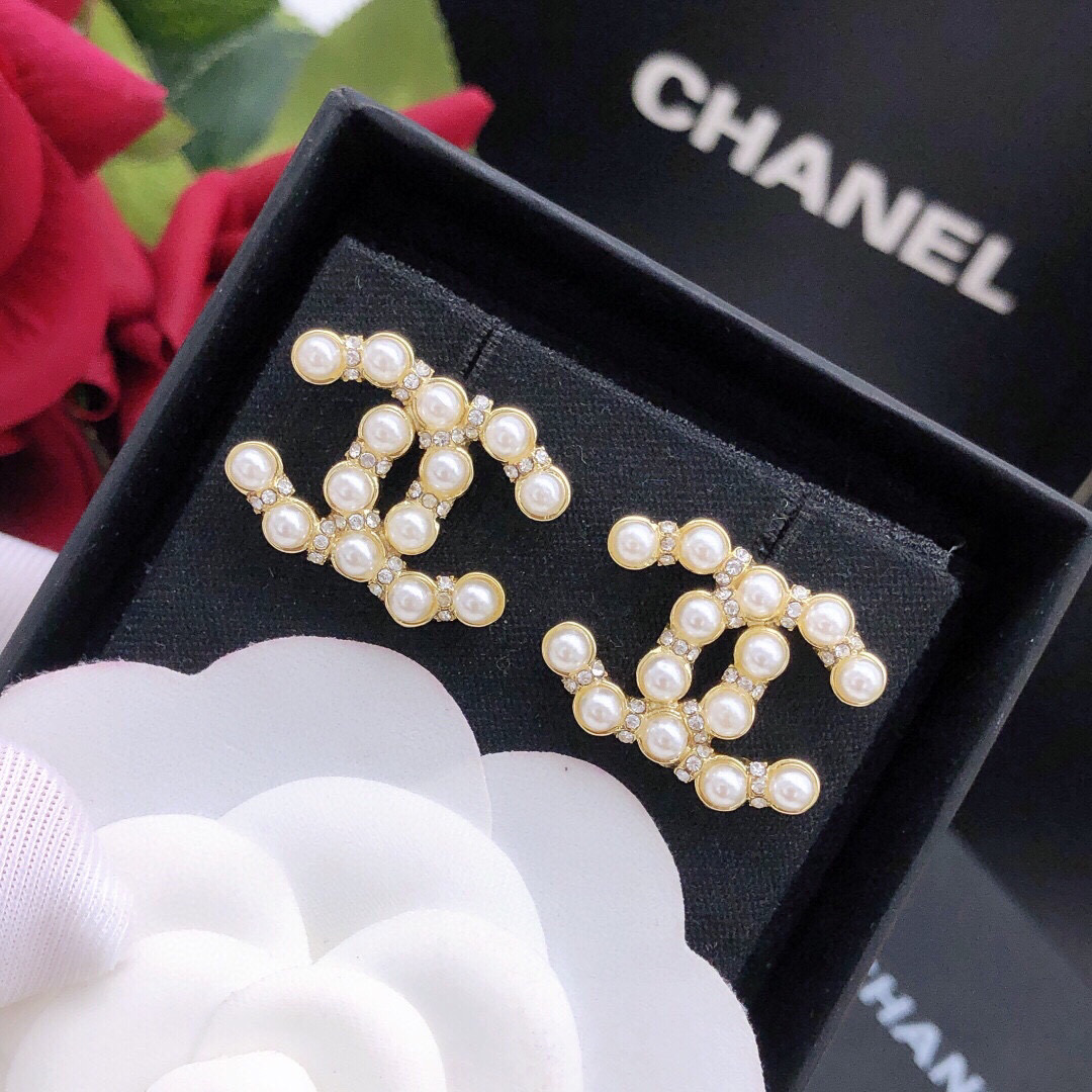 Chanel Haute Joaillerie Fine Jewelry Earrings Necklace Ring Ref.7CBCC83B 2