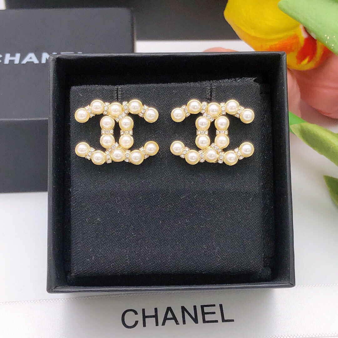 Chanel Haute Joaillerie Fine Jewelry Earrings Necklace Ring Ref.7CBCC83B 6