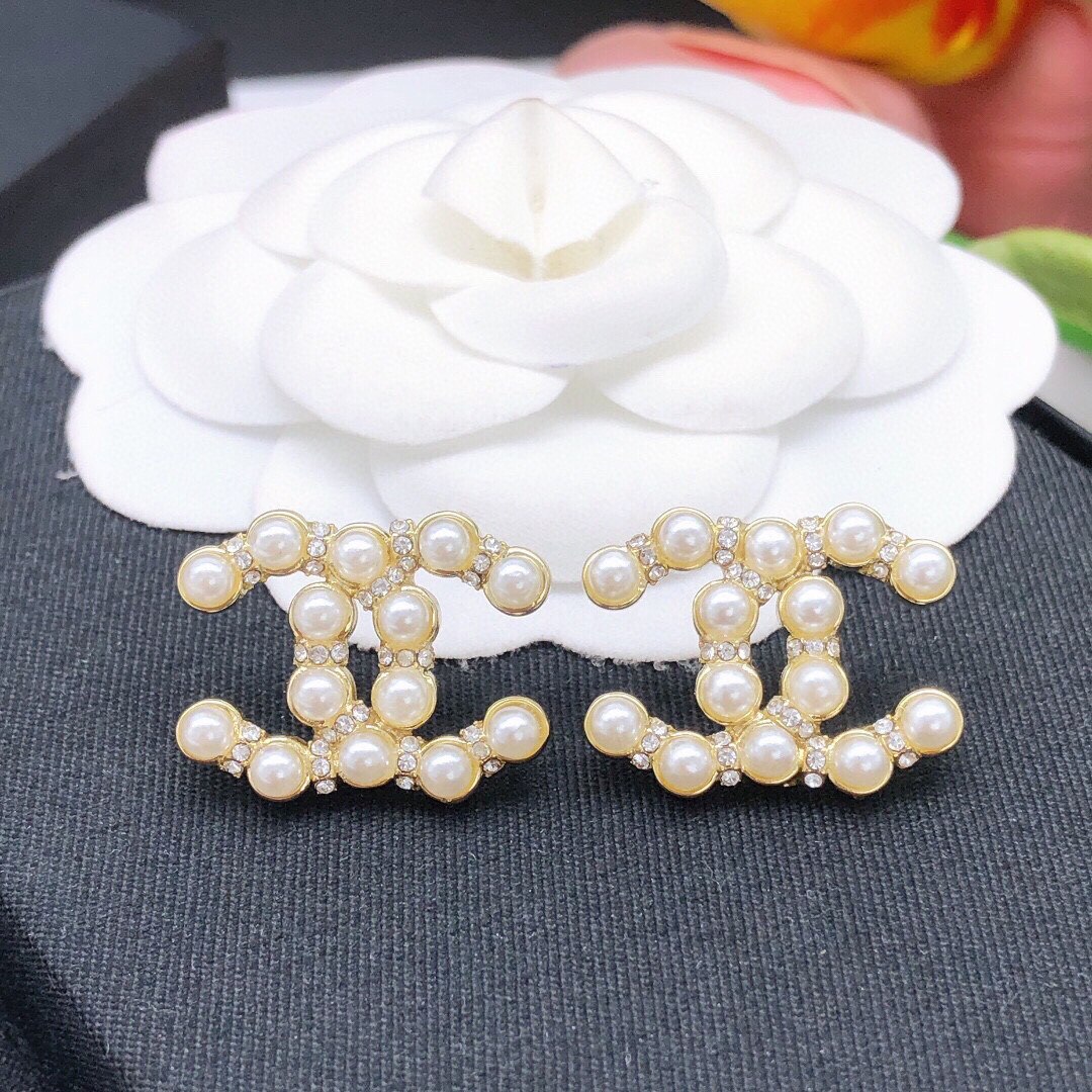 Chanel Haute Joaillerie Fine Jewelry Earrings Necklace Ring Ref.7CBCC83B 8