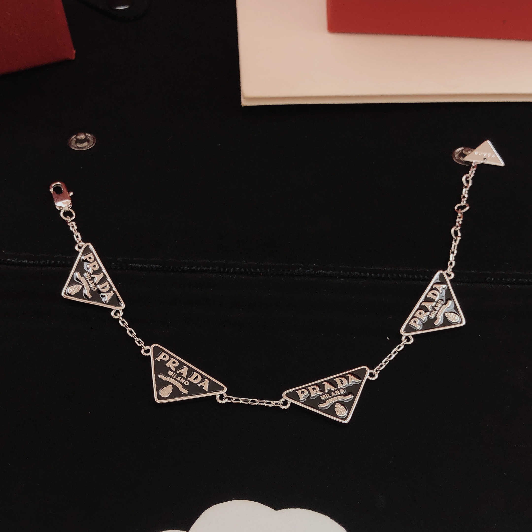 Omega Haute Couture Haute Joaillerie Fine Jewelry Earrings Necklace Ring 3