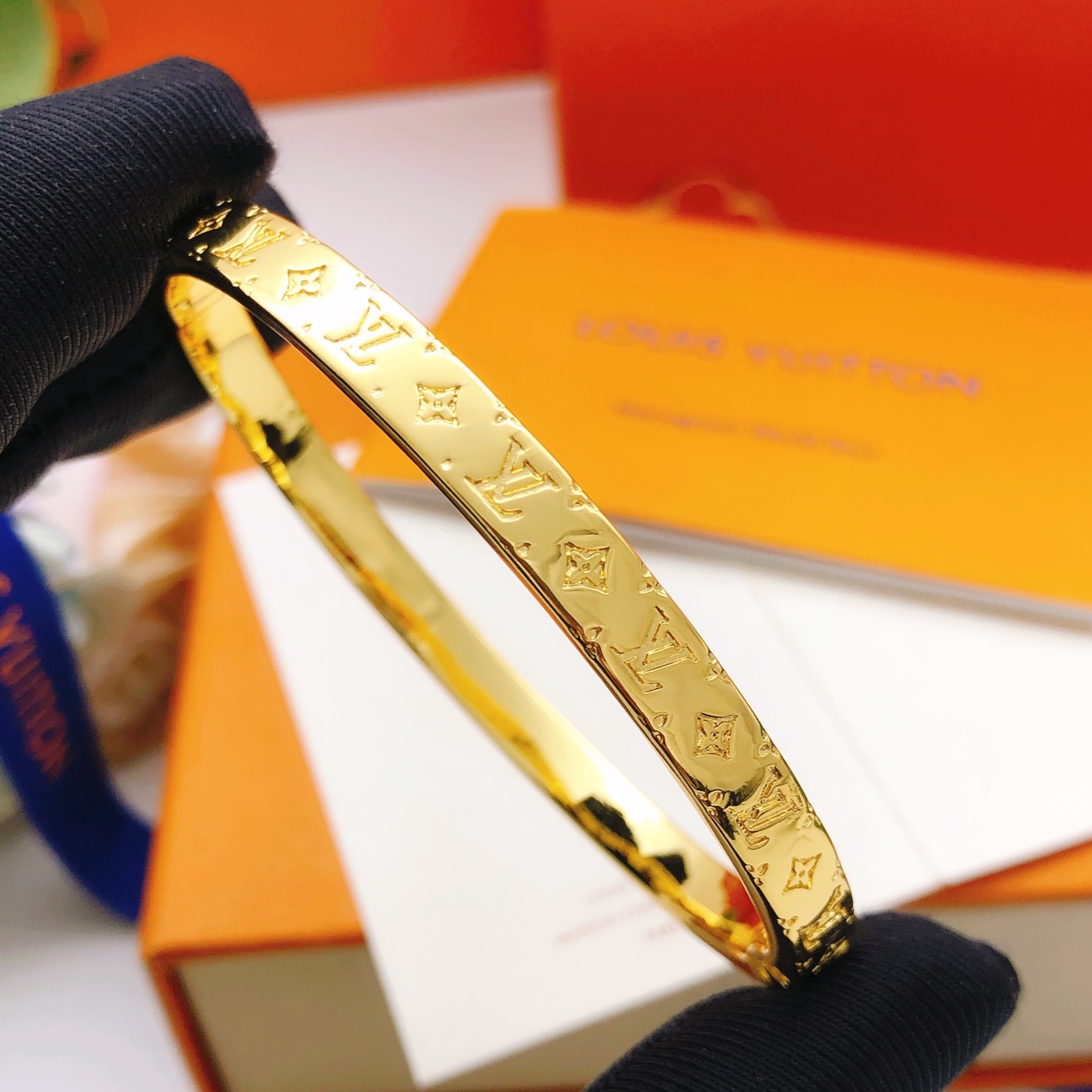 Louis Vuitton Браслет LSZ0045