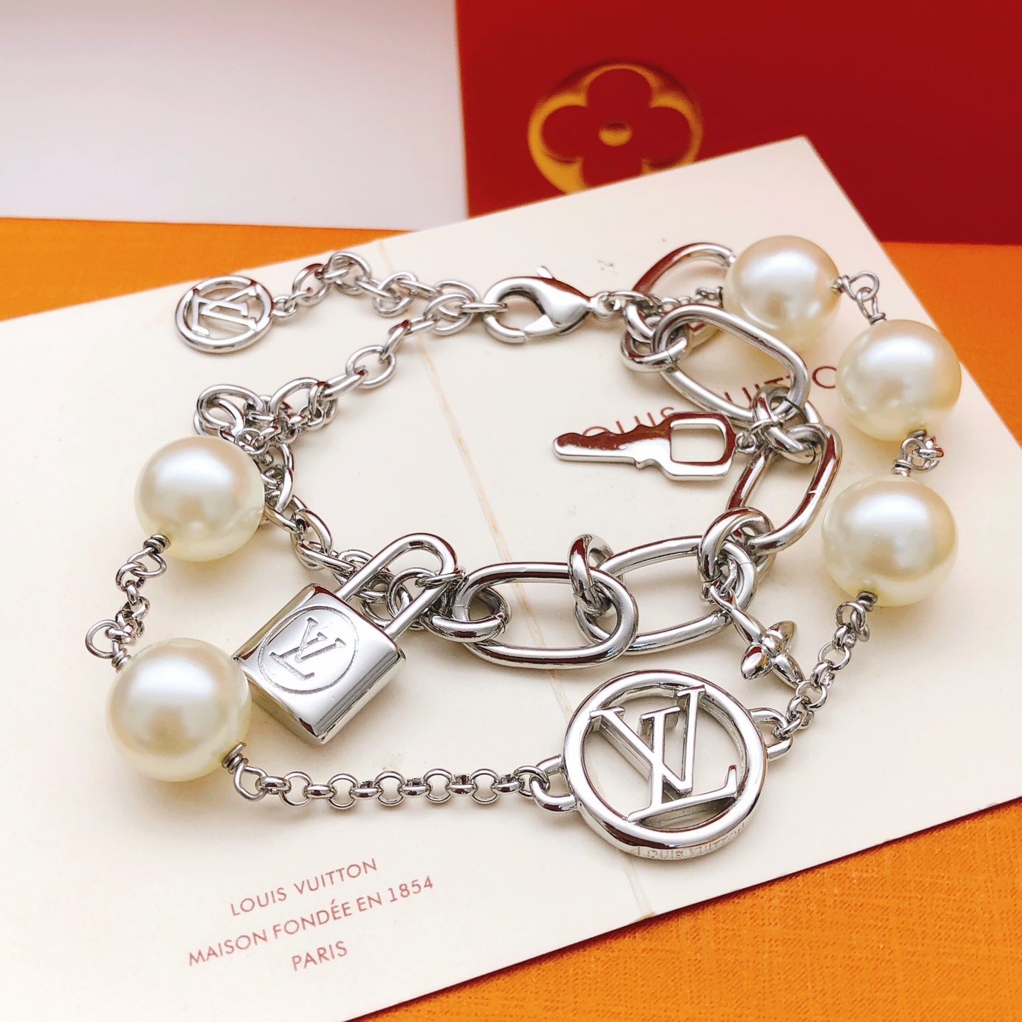 Louis Vuitton Haute Couture Haute Couture Fine Jewelry Necklace Bracelet 3