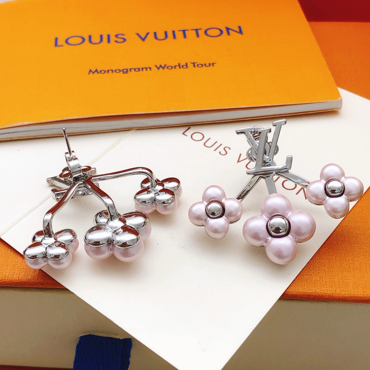 Louis Vuitton Haute Couture Haute Couture Fine Jewelry Necklace Bracelet 4
