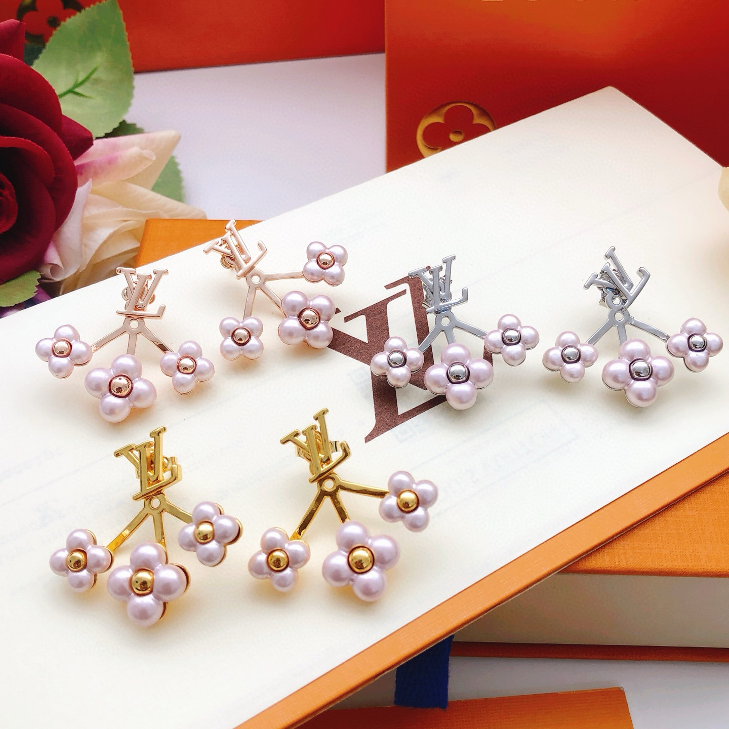 Louis Vuitton Haute Couture Haute Couture Fine Jewelry Necklace Bracelet 7