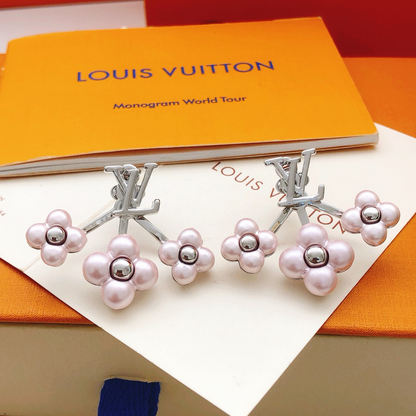 Louis Vuitton Haute Couture Haute Couture Fine Jewelry Necklace Bracelet 3
