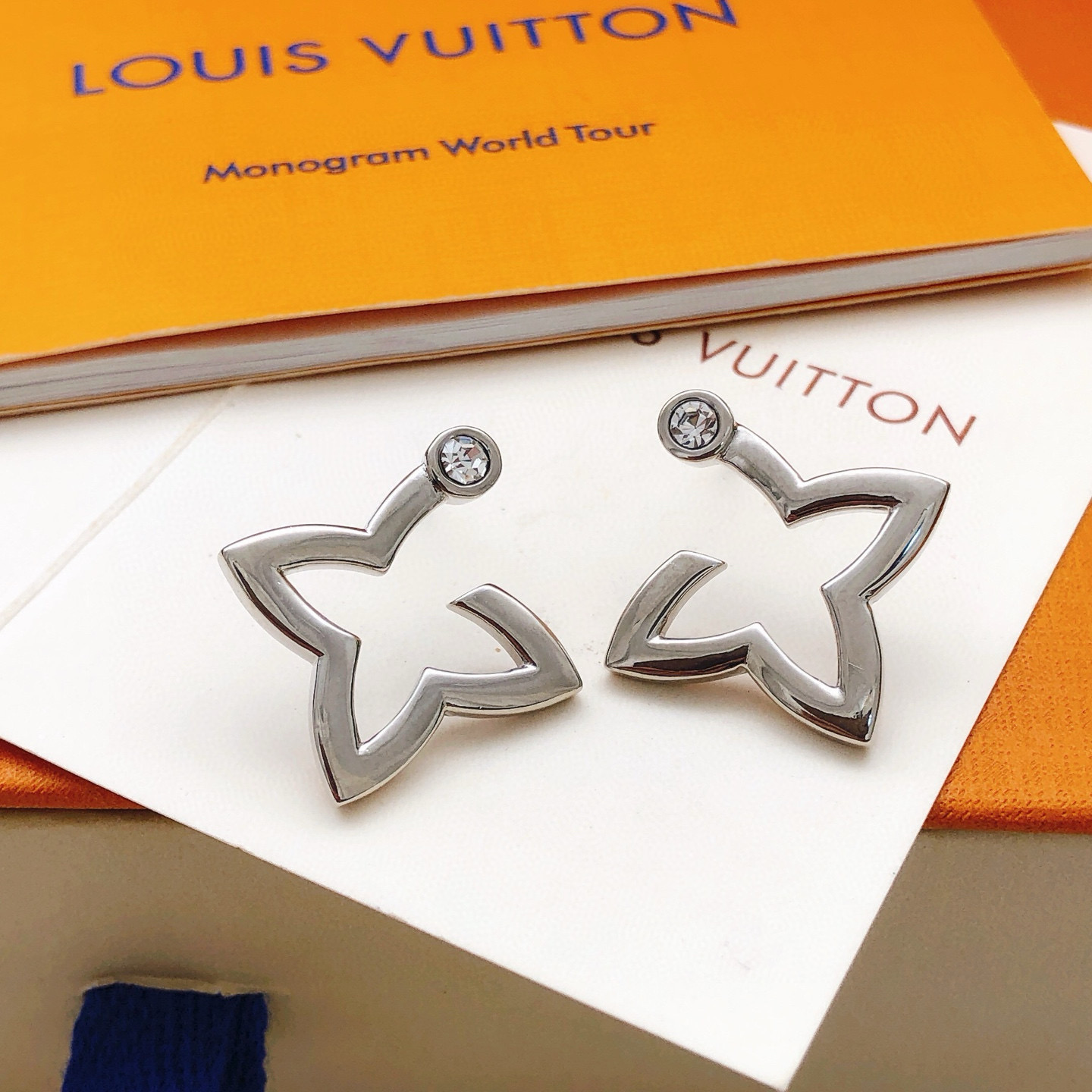 路易威登 Louis Vuitton 高定典藏高定典雅奢华珠宝首饰项链手链戒指 #BEE75995 2