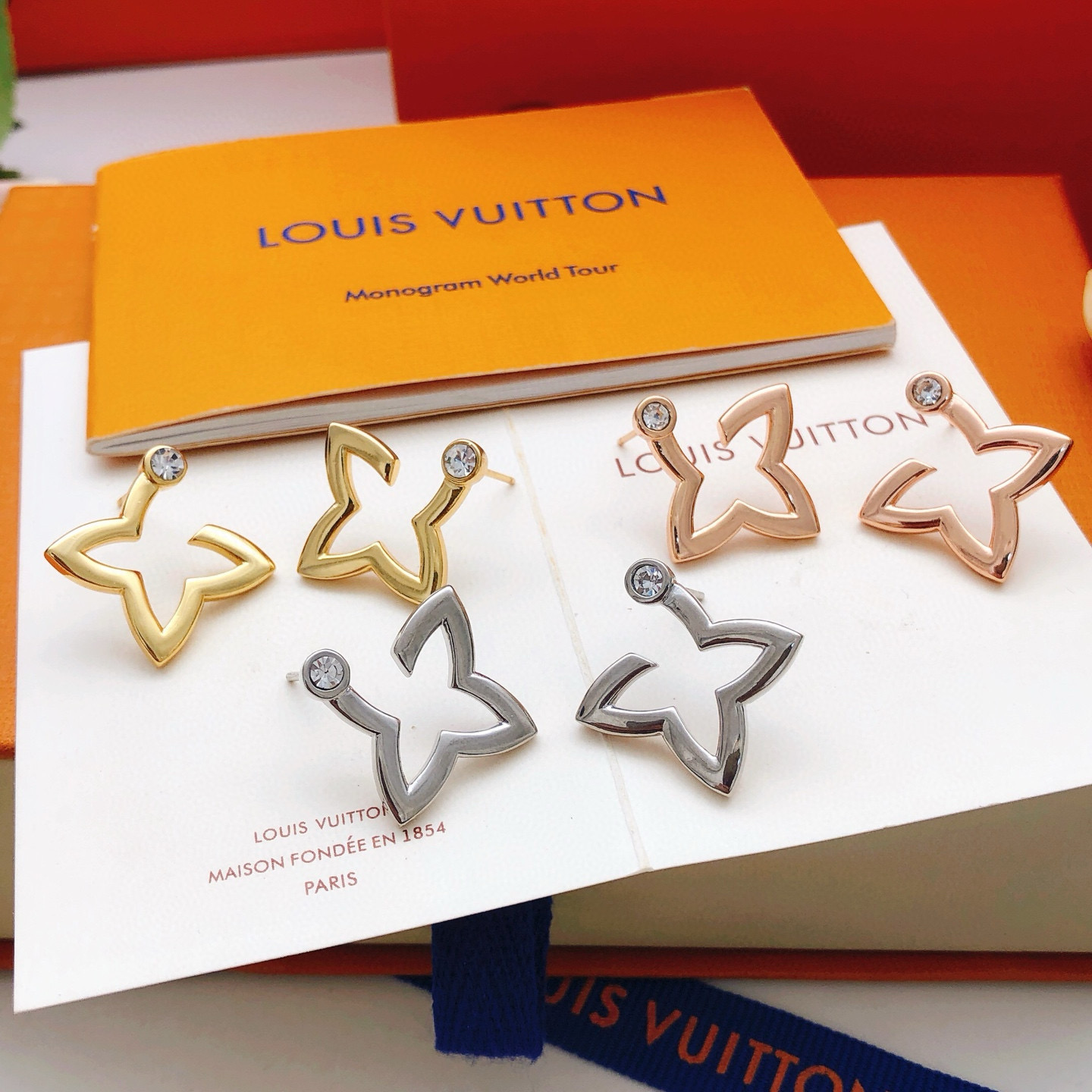路易威登 Louis Vuitton 高定典藏高定典雅奢华珠宝首饰项链手链戒指 #BEE75995 7
