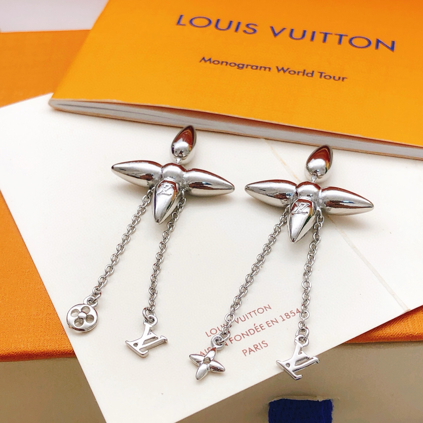 路易威登 Louis Vuitton 高定典藏高定典雅奢华珠宝首饰项链手链戒指 #F2FC490F 2