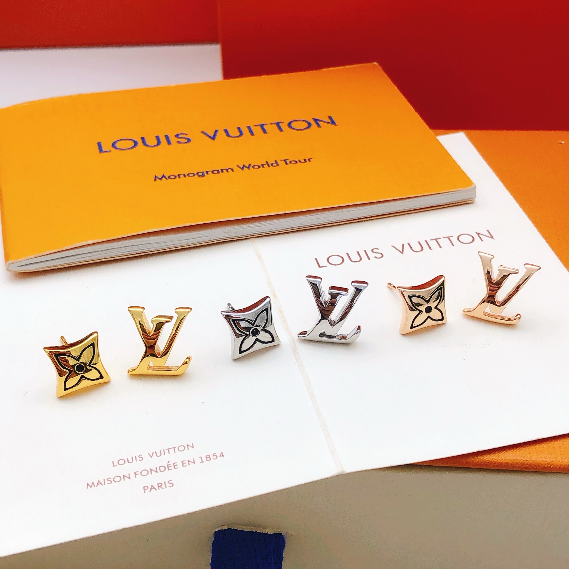 Louis Vuitton Lv*最新款