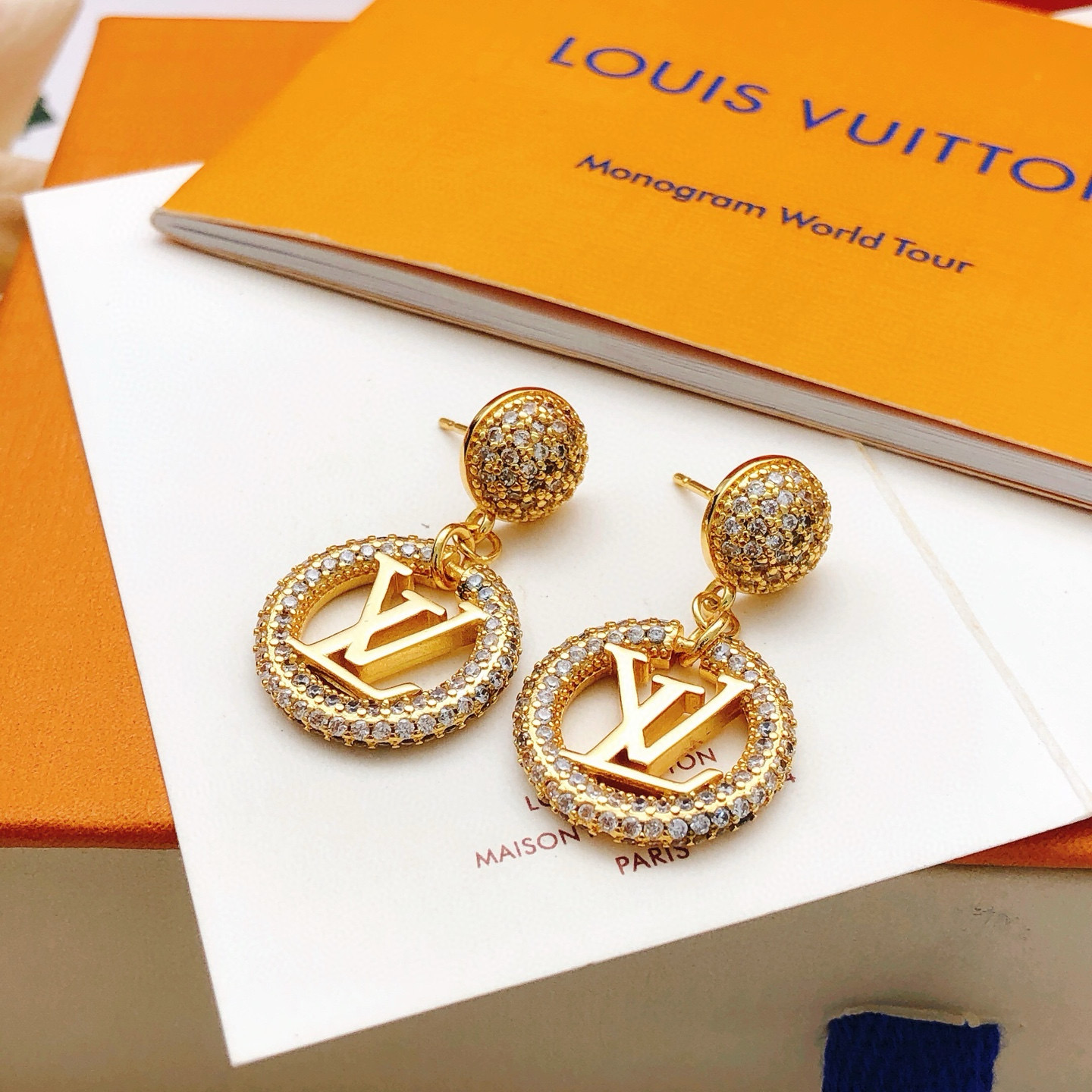 Louis Vuitton Haute Couture Haute Couture Fine Jewelry Necklace Bracelet 4