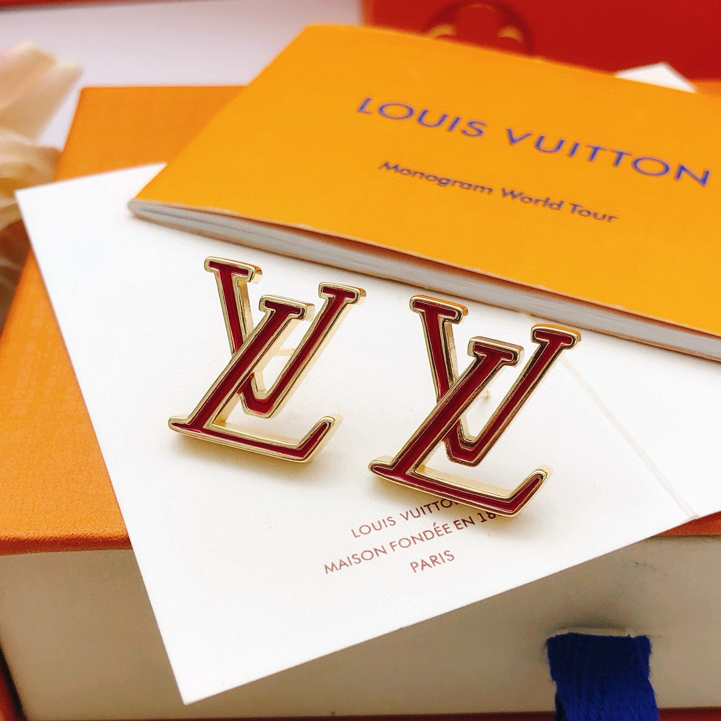 Louis Vuitton Haute Couture Haute Couture Fine Jewelry Necklace Bracelet 3