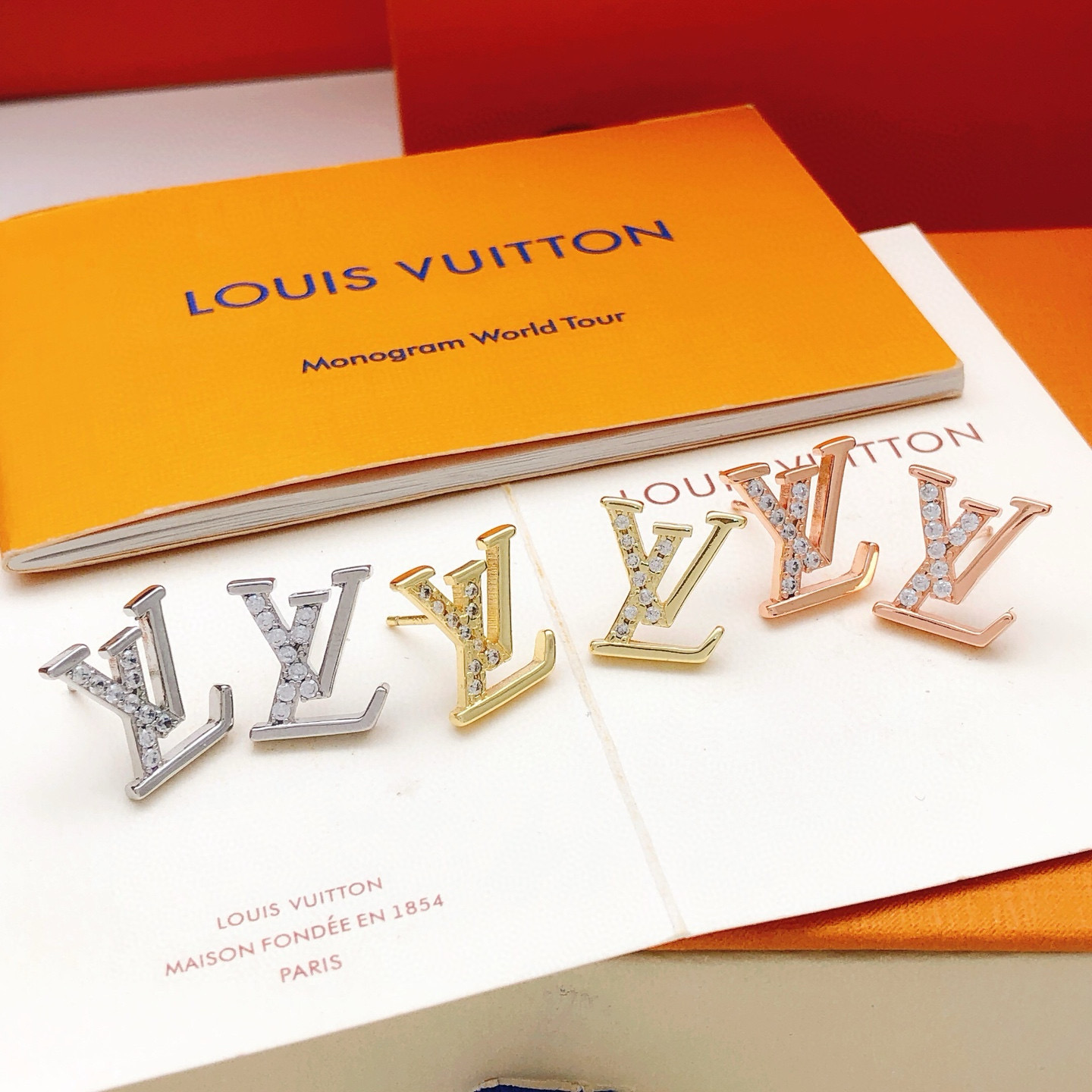 Louis Vuitton Lv*最新款