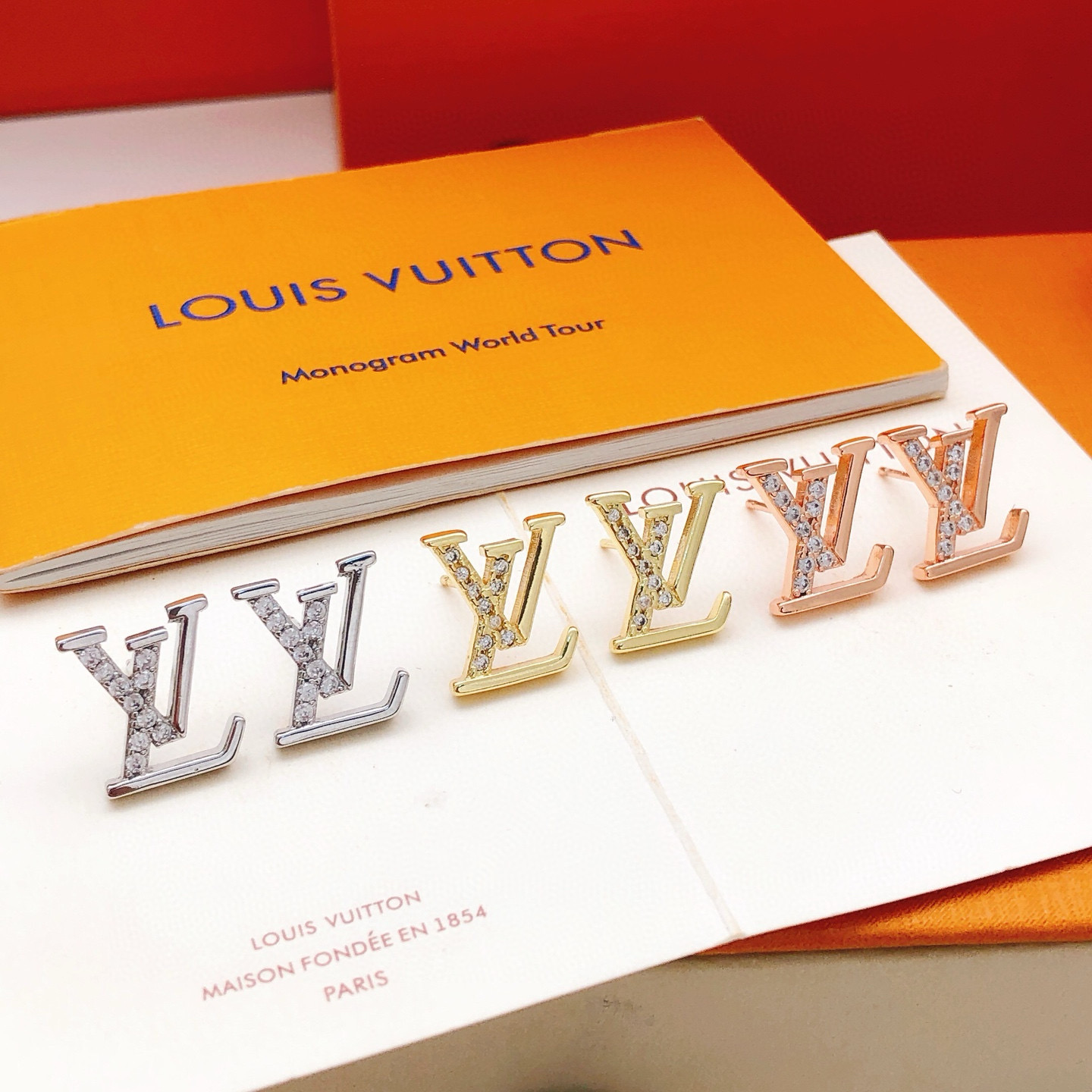 Louis Vuitton Lv*最新款