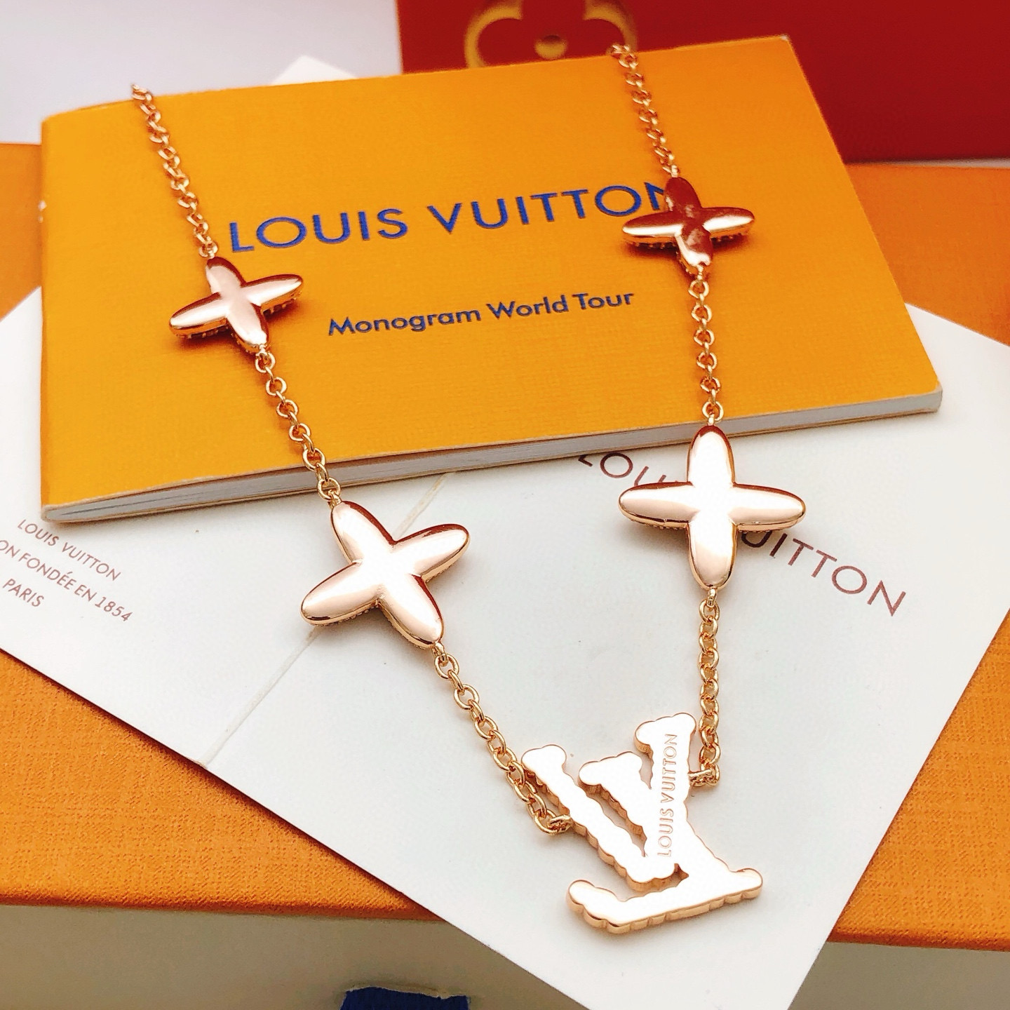 Louis Vuitton Haute Joaillerie Fine Jewelry Earrings Necklace Ring 2