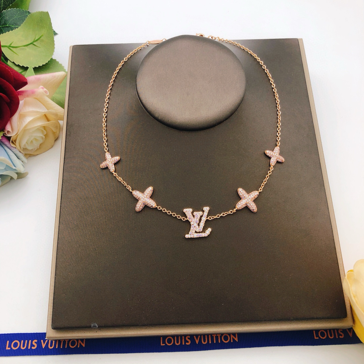 Louis Vuitton Haute Joaillerie Fine Jewelry Earrings Necklace Ring 6