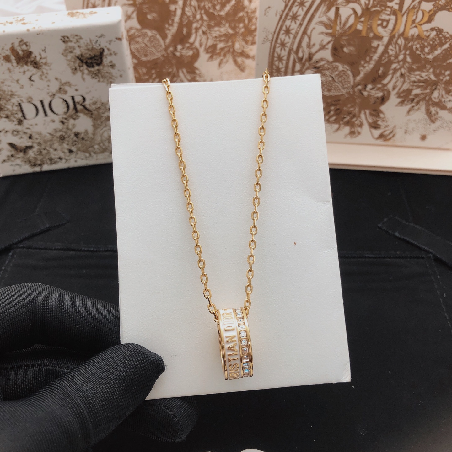 Chanel Haute Joaillerie Fine Jewelry Earrings Necklace Ring Ref.7FB692E4 2