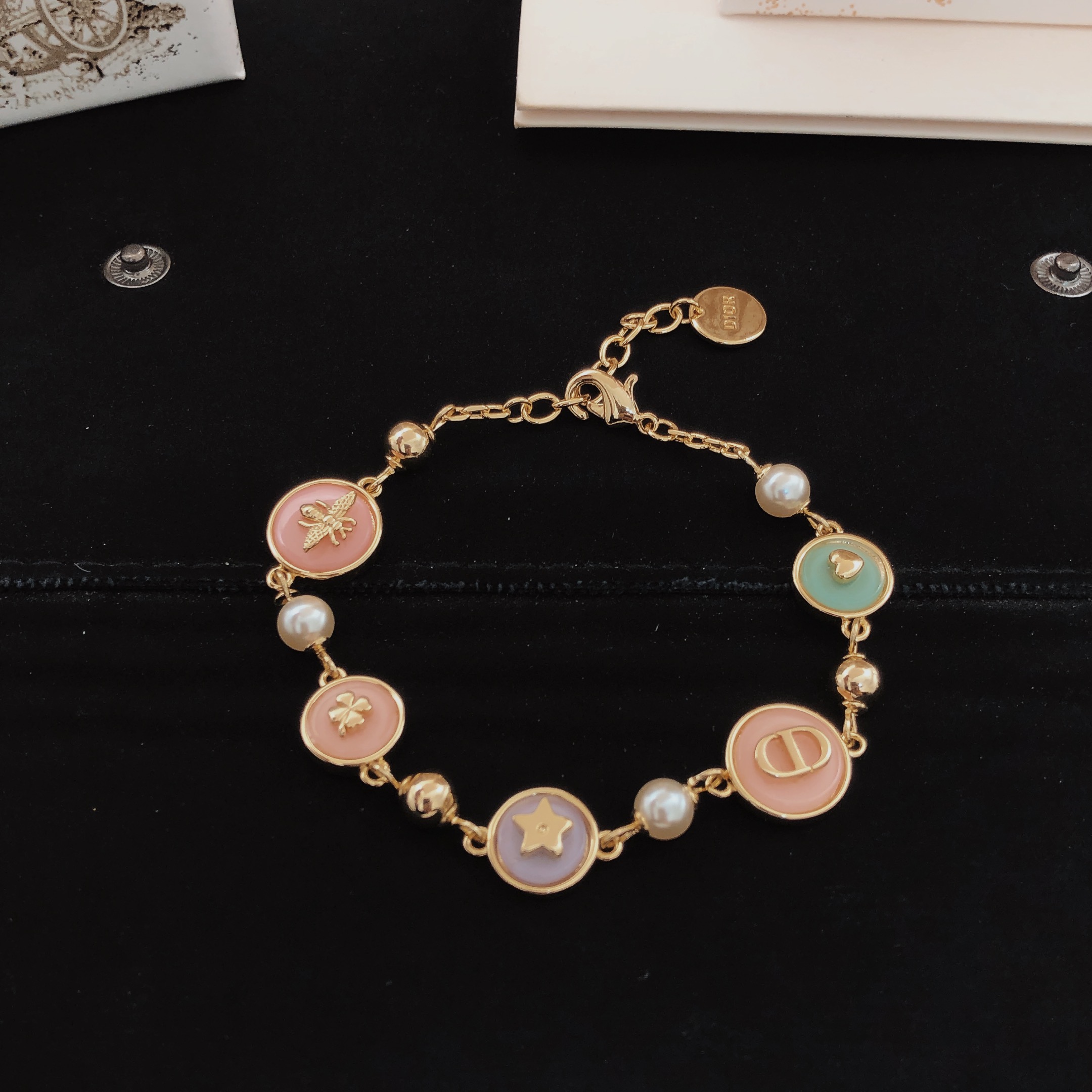 Dolce & Gabbana Haute Couture Haute Couture Fine Jewelry Necklace 2
