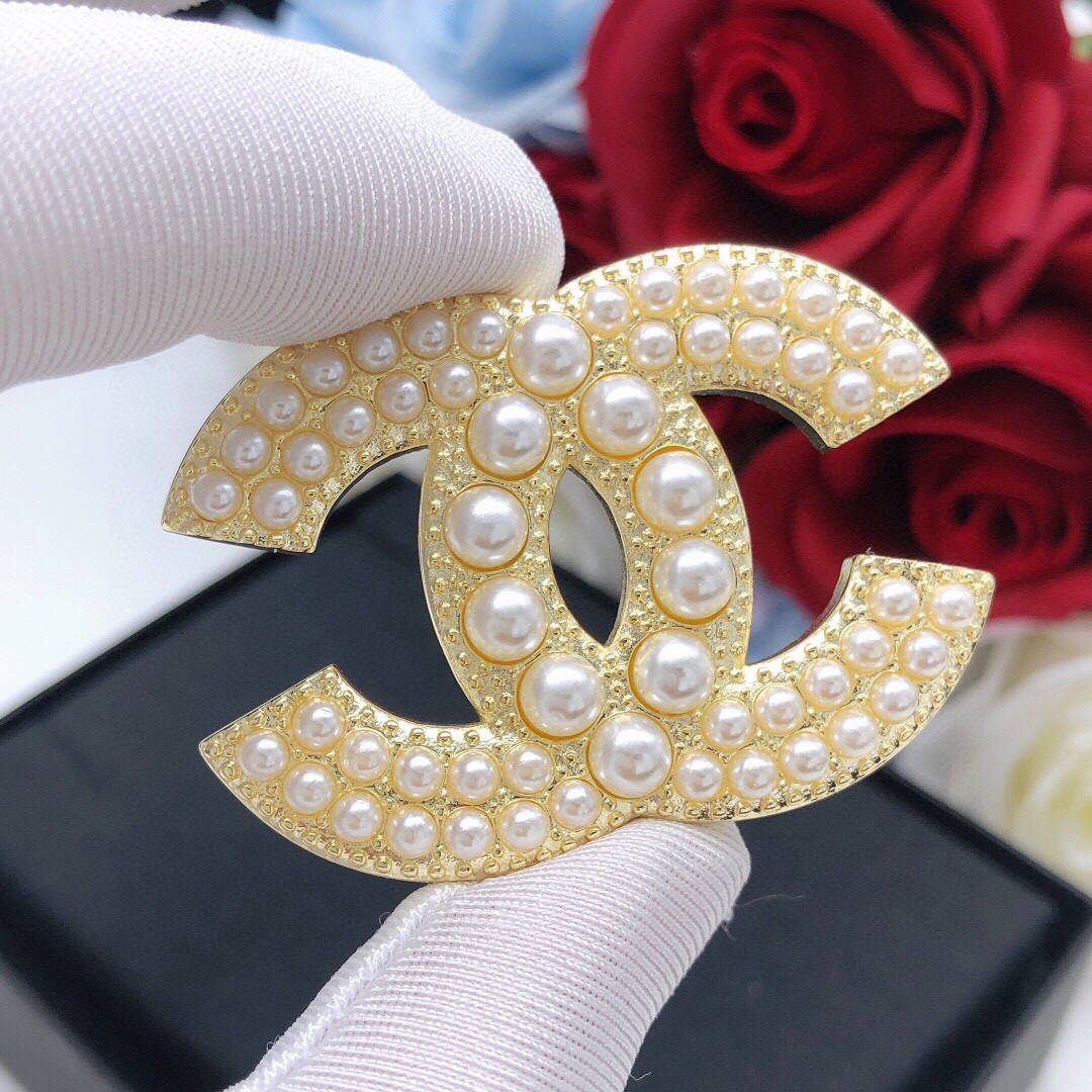 Number XXZ0007👑 Chanel letter pearl small fragrance double C brooch - Comprehensive