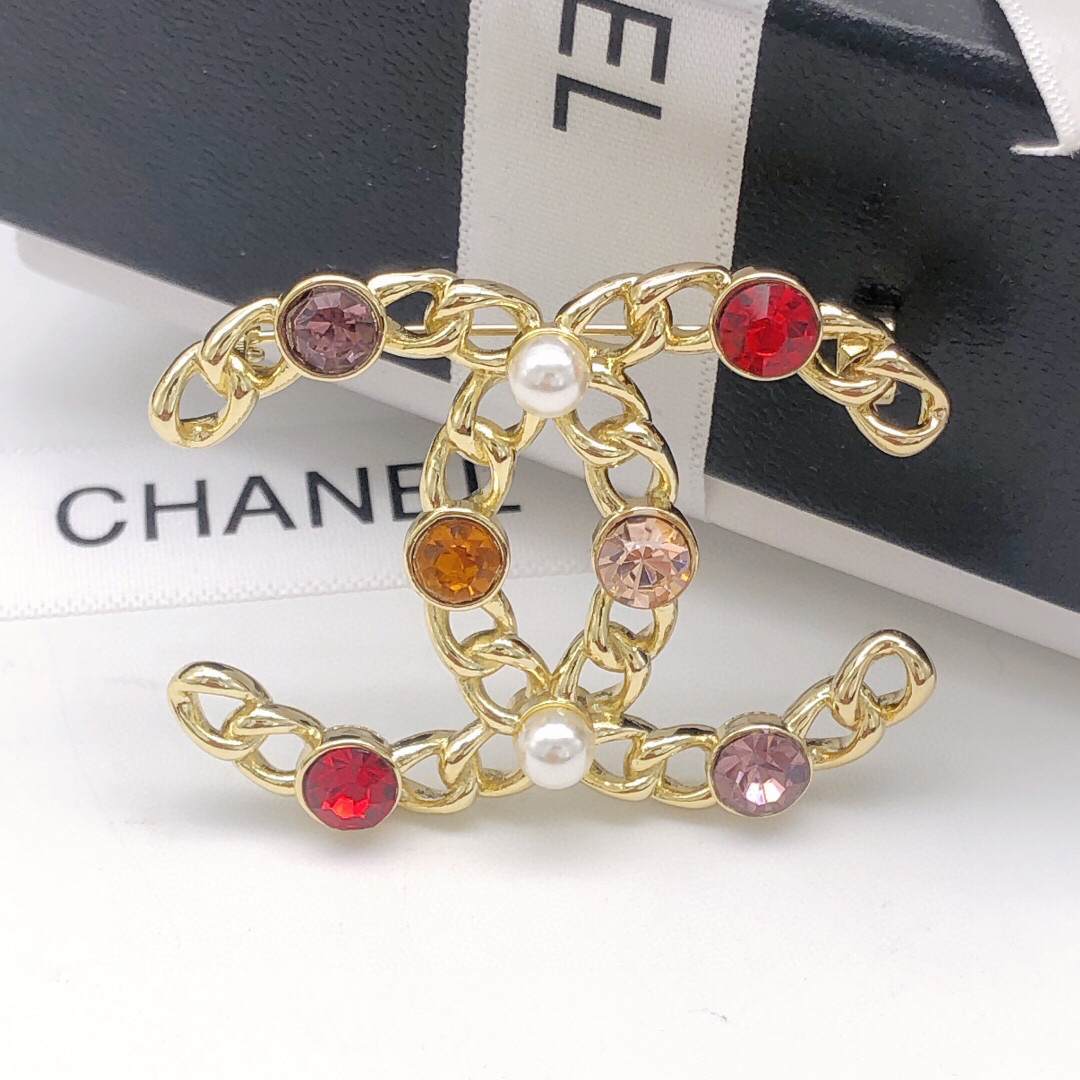 Chanel 最新款 经典双C镂空彩钻胸针 品质 7