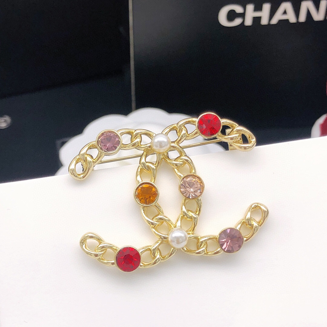 Chanel 最新款 经典双C镂空彩钻胸针 品质 4
