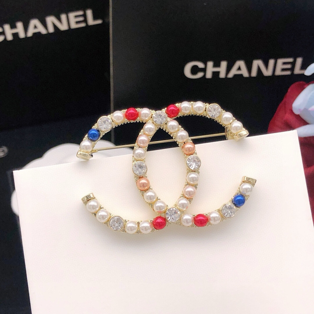 CHANEL 小香彩珠双C胸针 4
