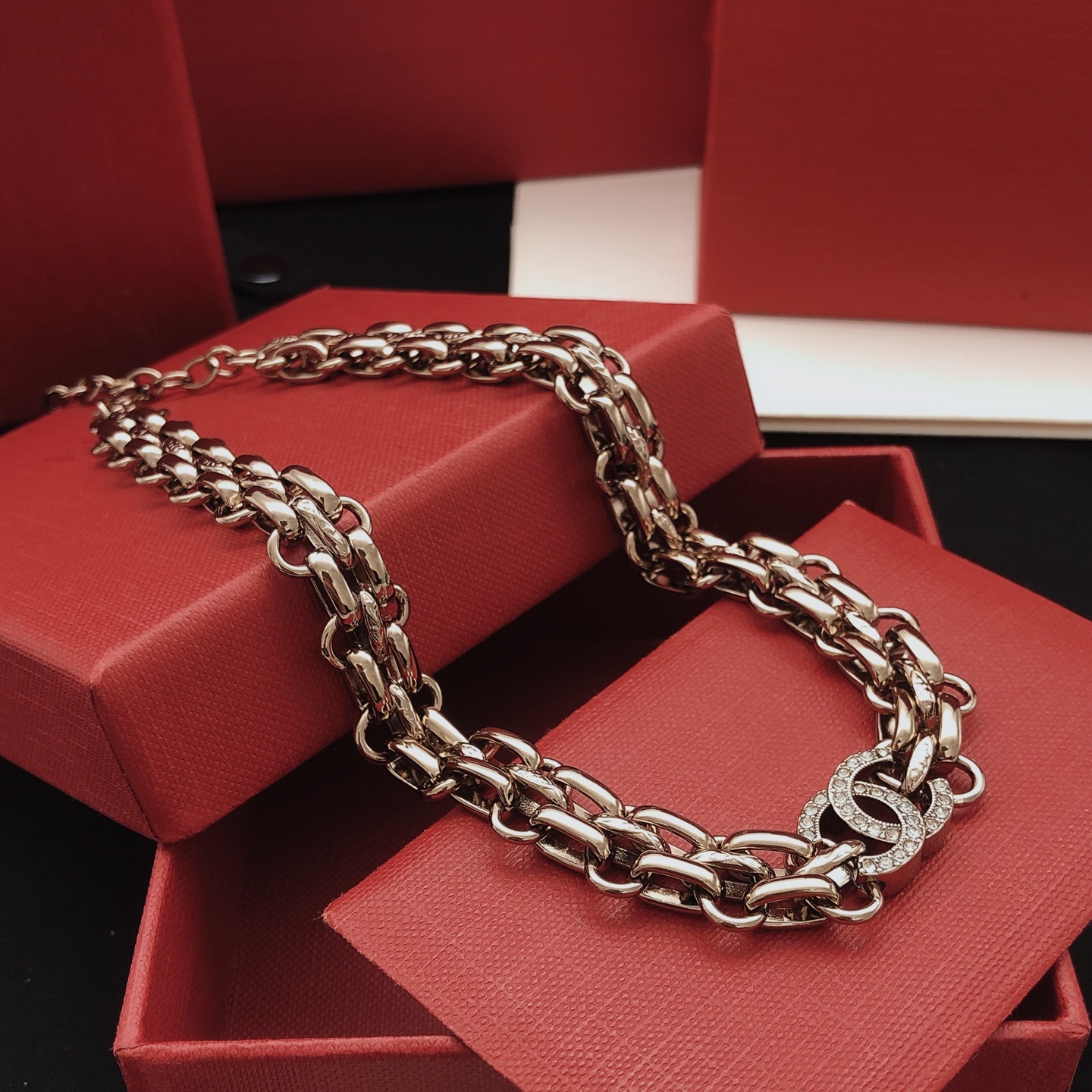 Loewe Haute Couture Haute Couture Fine Jewelry Necklace Bracelet Ring