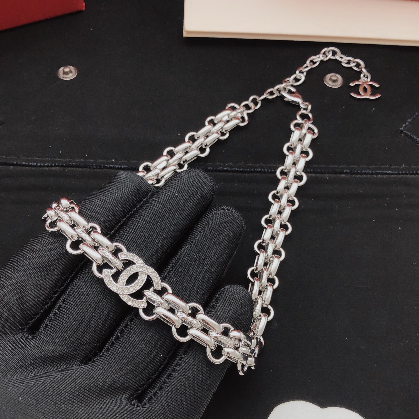 Chrome Hearts ch*nel最新款