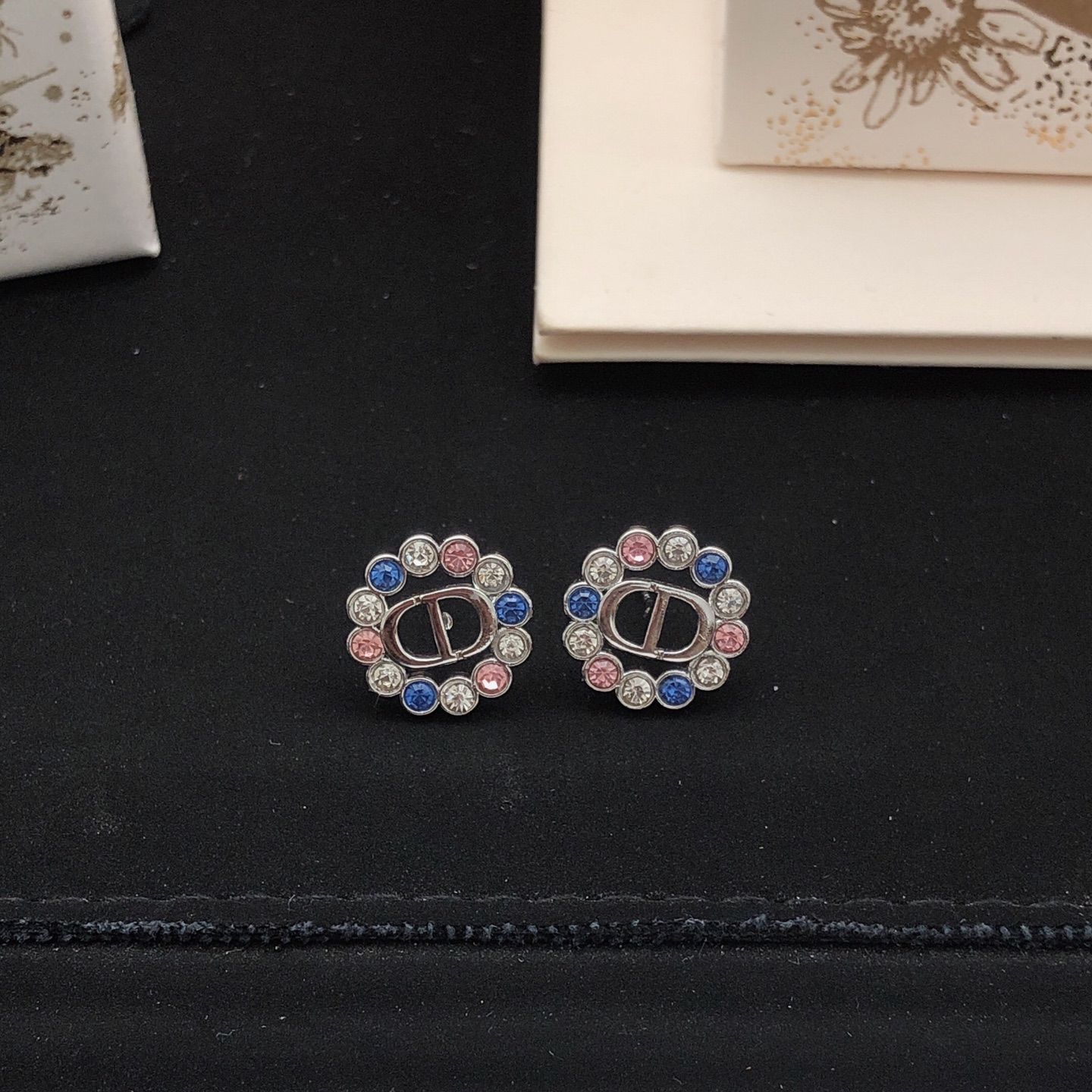 Chanel Haute Joaillerie Fine Jewelry Earrings Necklace Ring Ref.7A67B5AA 7