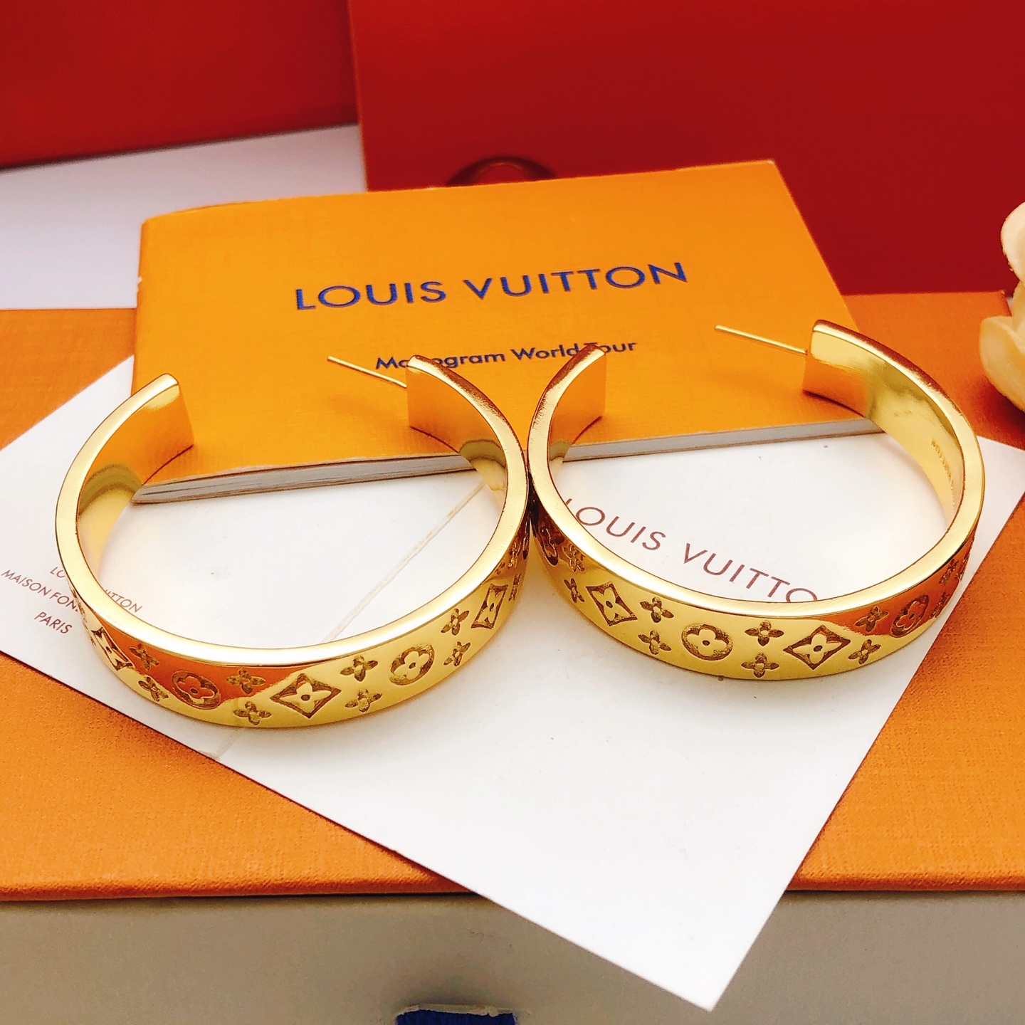 路易威登 Louis Vuitton 传世高定珠宝耳环项链戒指首饰 #C78EE762 4