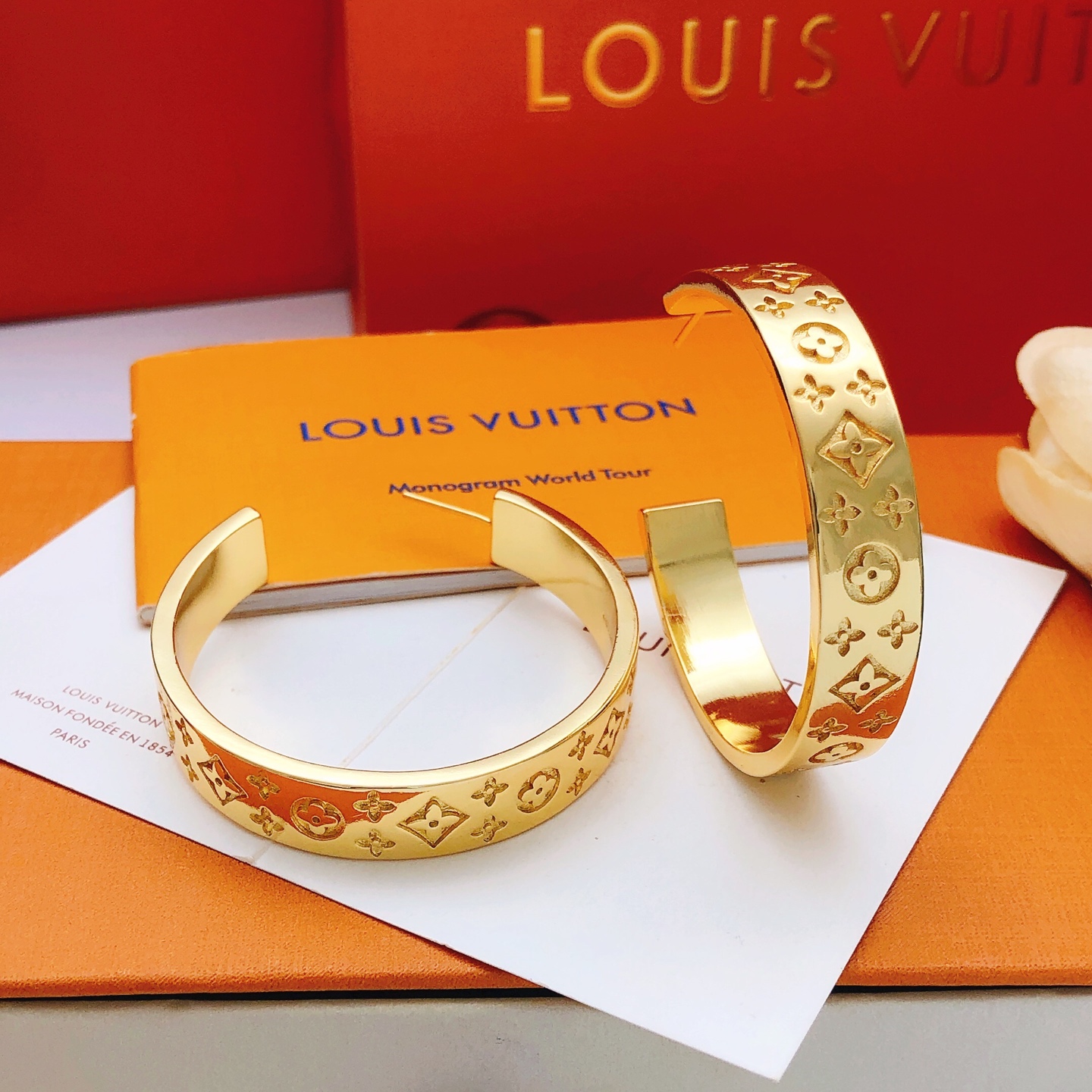 路易威登 Louis Vuitton 传世高定珠宝耳环项链戒指首饰 #C78EE762 5