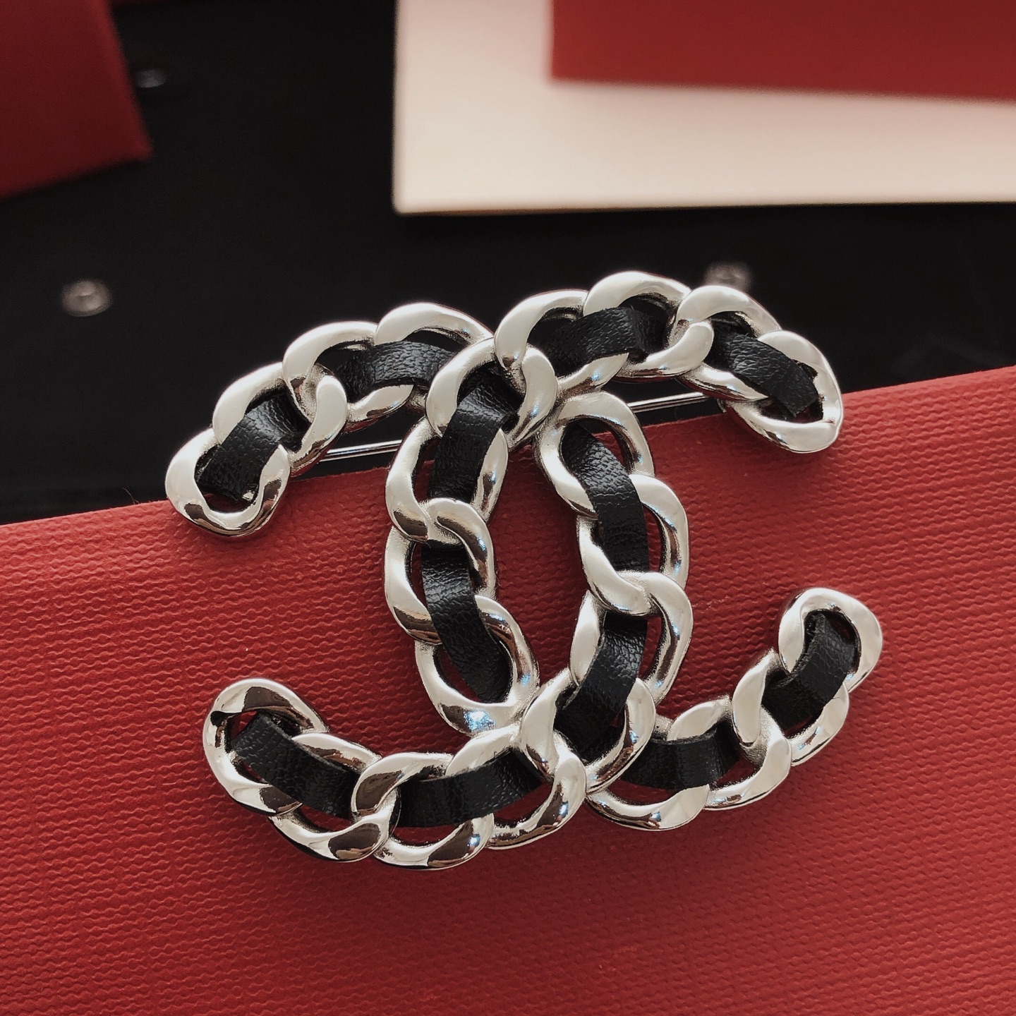 Berluti Haute Couture Haute Joaillerie Fine Jewelry Earrings Necklace