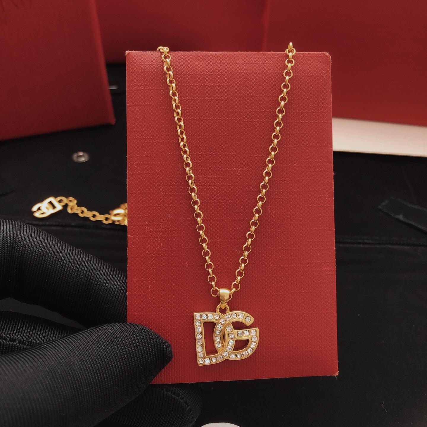 Número DGXL0032 【DG*último modelo🆕🆕 Collar de diamantes cuadrados】Mismo material de latón que ZP