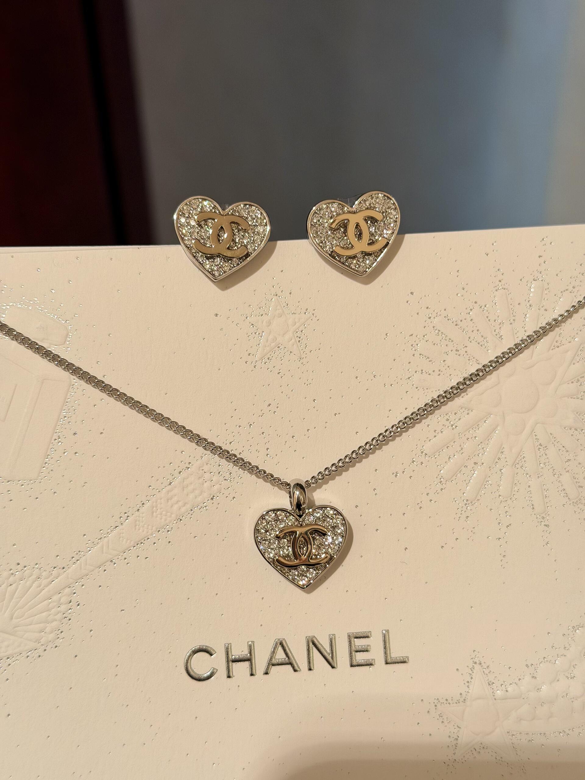 Chrome Hearts ch*nel最新款
