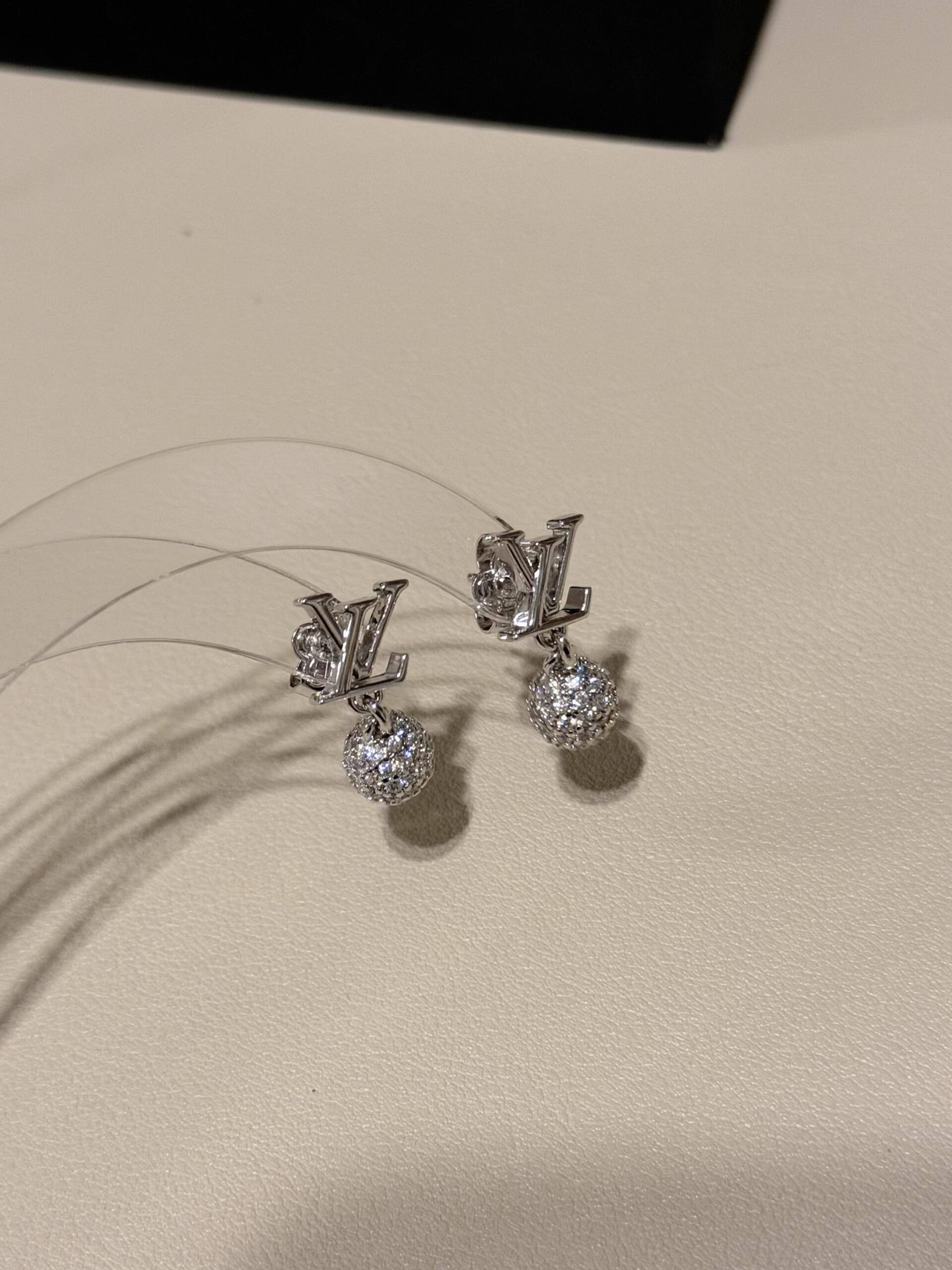 Louis Vuitton Lv*最新款