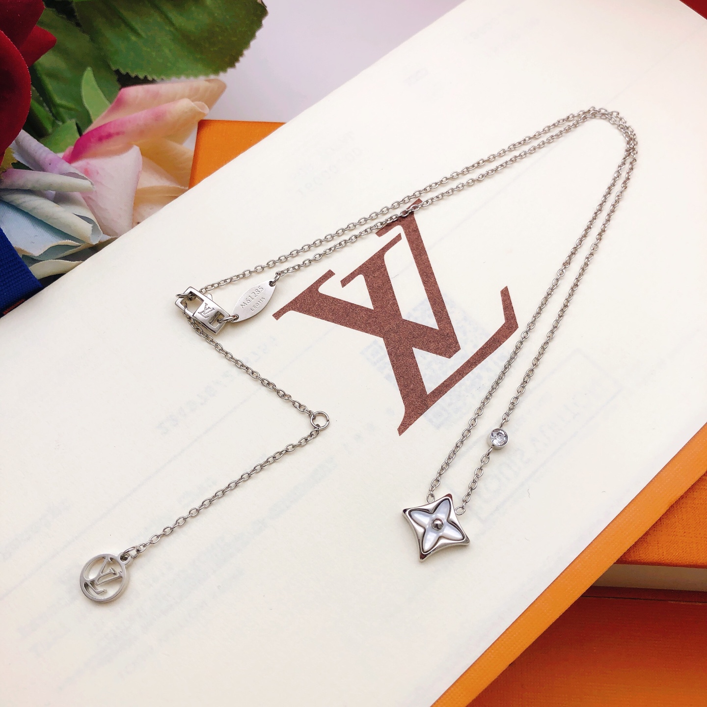 Louis Vuitton Haute Joaillerie Fine Jewelry Earrings Necklace Ring 4