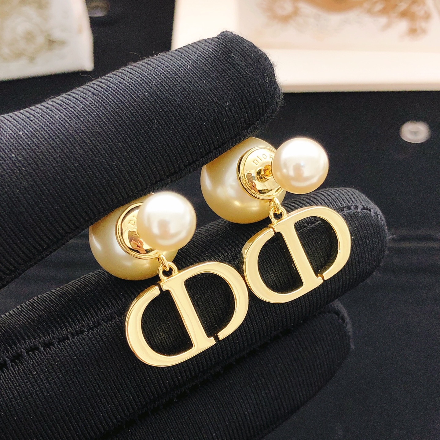Chanel Haute Joaillerie Fine Jewelry Earrings Necklace Ring Ref.67D0C004 3