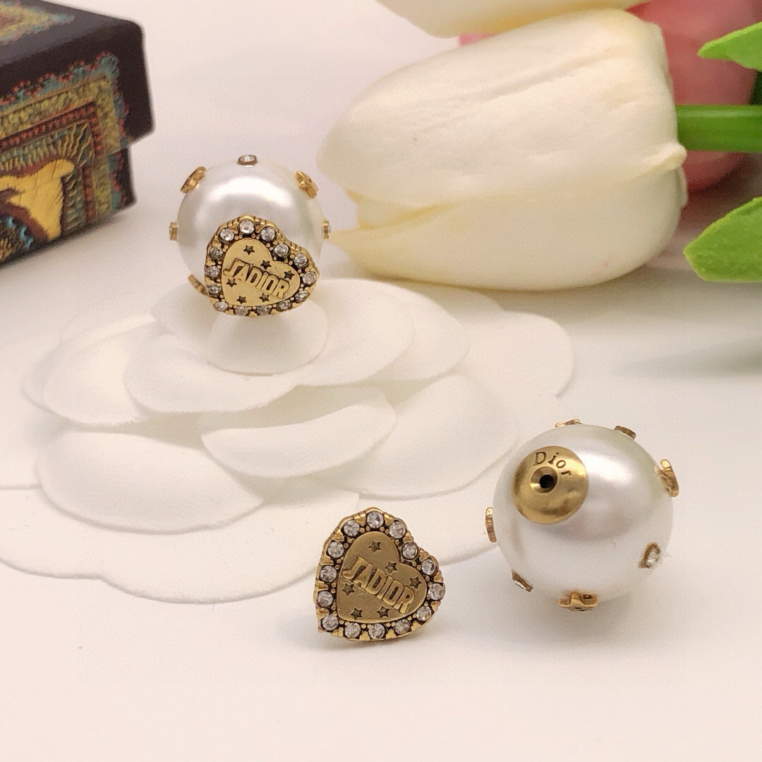 Dior 迪奥 新品 爱心 JADIOR星星镶钻爱心耳钉 高端品质 1:1开模