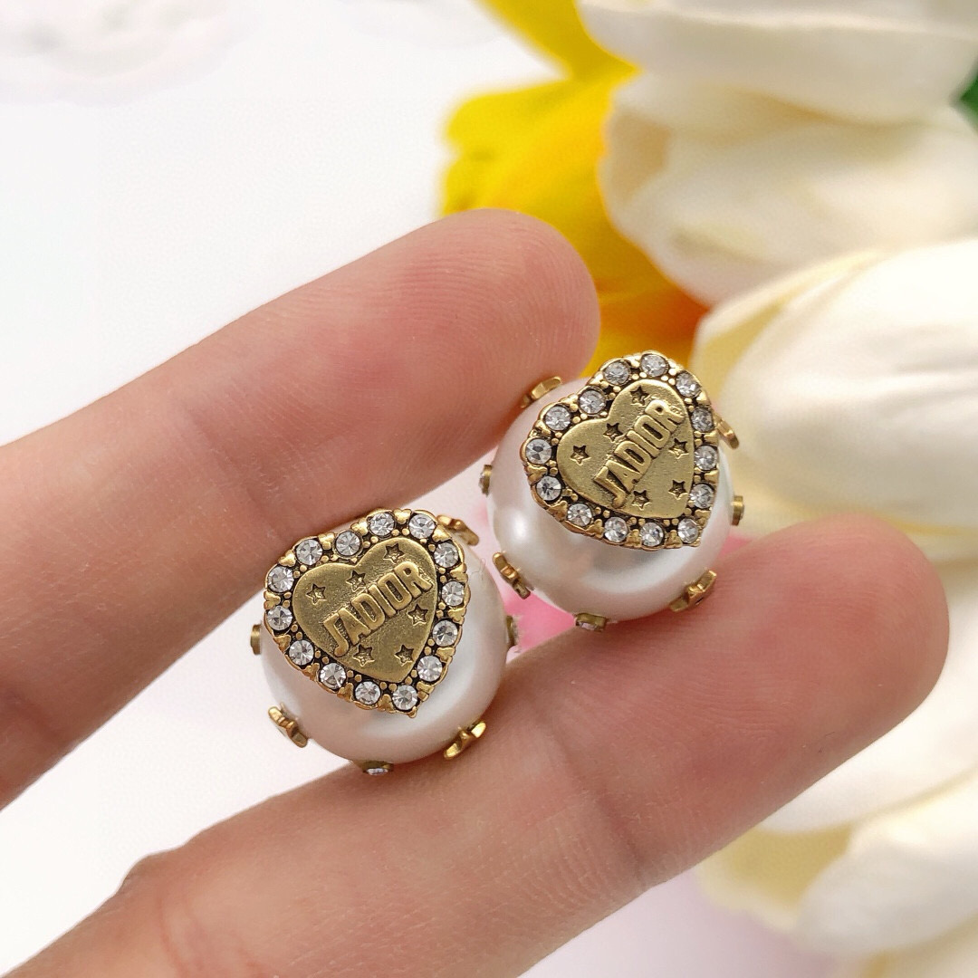 Dior 迪奥 新品 爱心 JADIOR星星镶钻爱心耳钉 高端品质 1:1开模