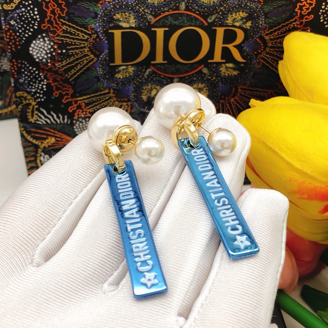 Dior 迪奥大小珍珠流苏吊牌蓝色