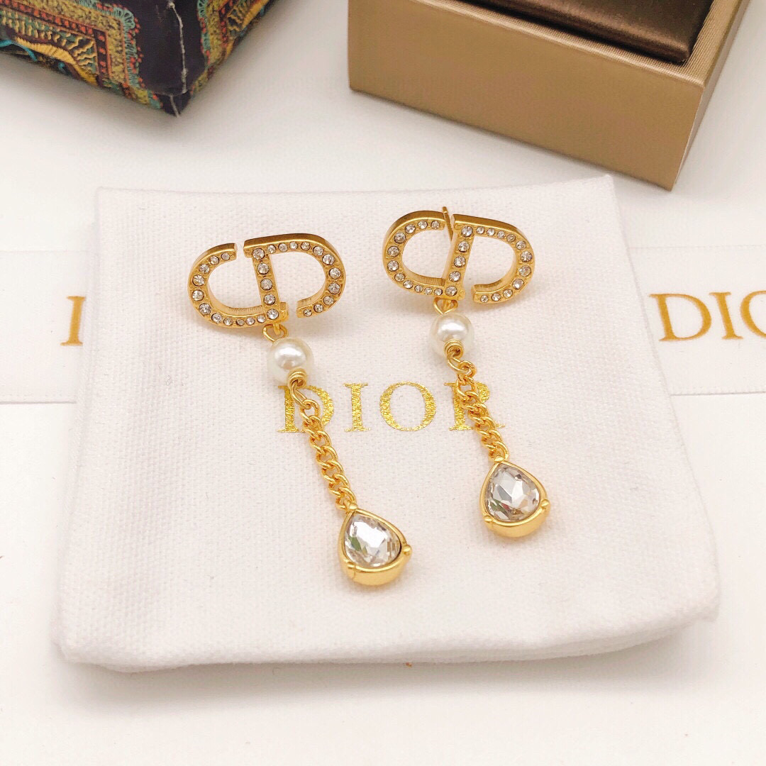 Dior 迪奥流苏滴水镶钻耳钉CD春夏珍珠水钻耳环