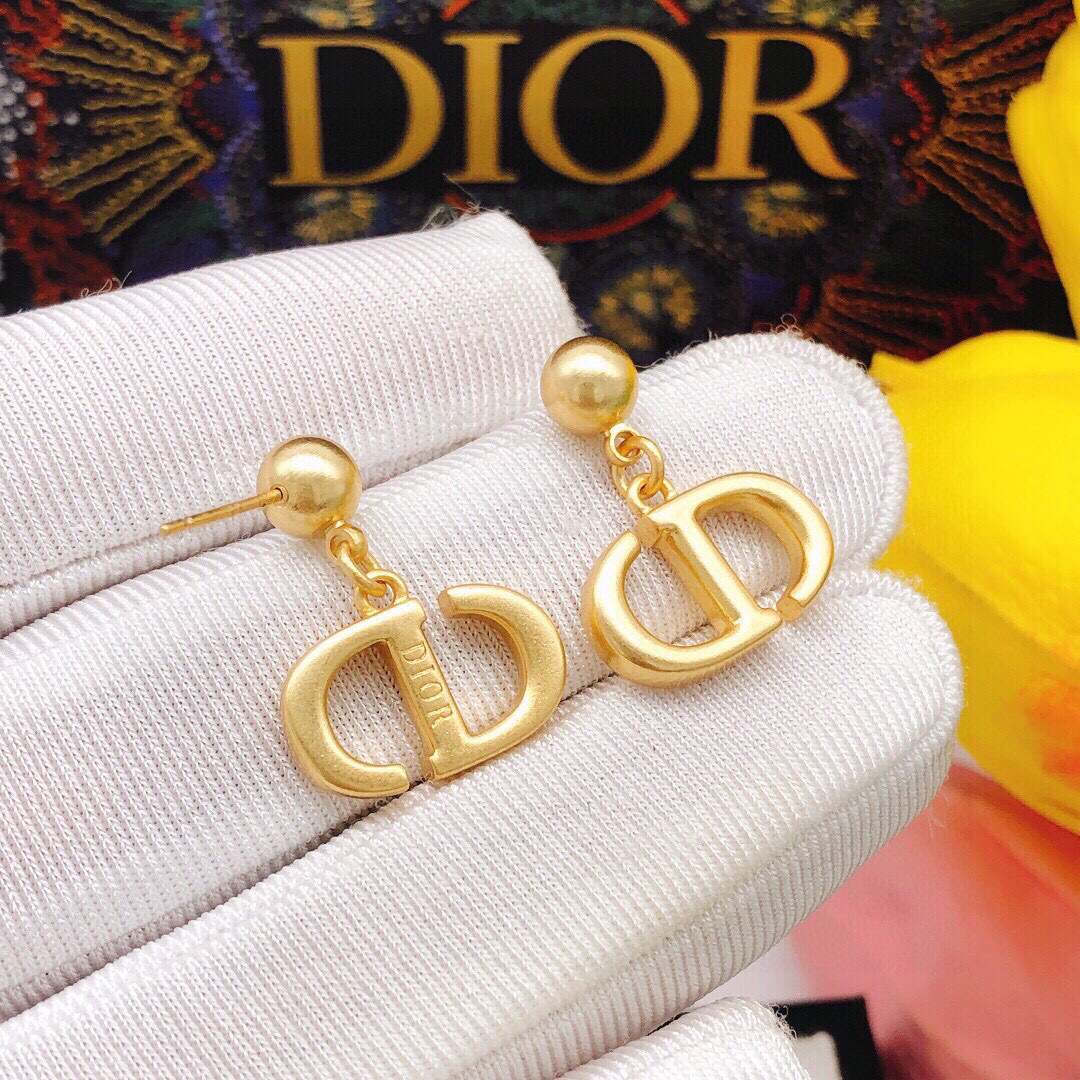 Dior 迪奥CD流苏耳钉光面