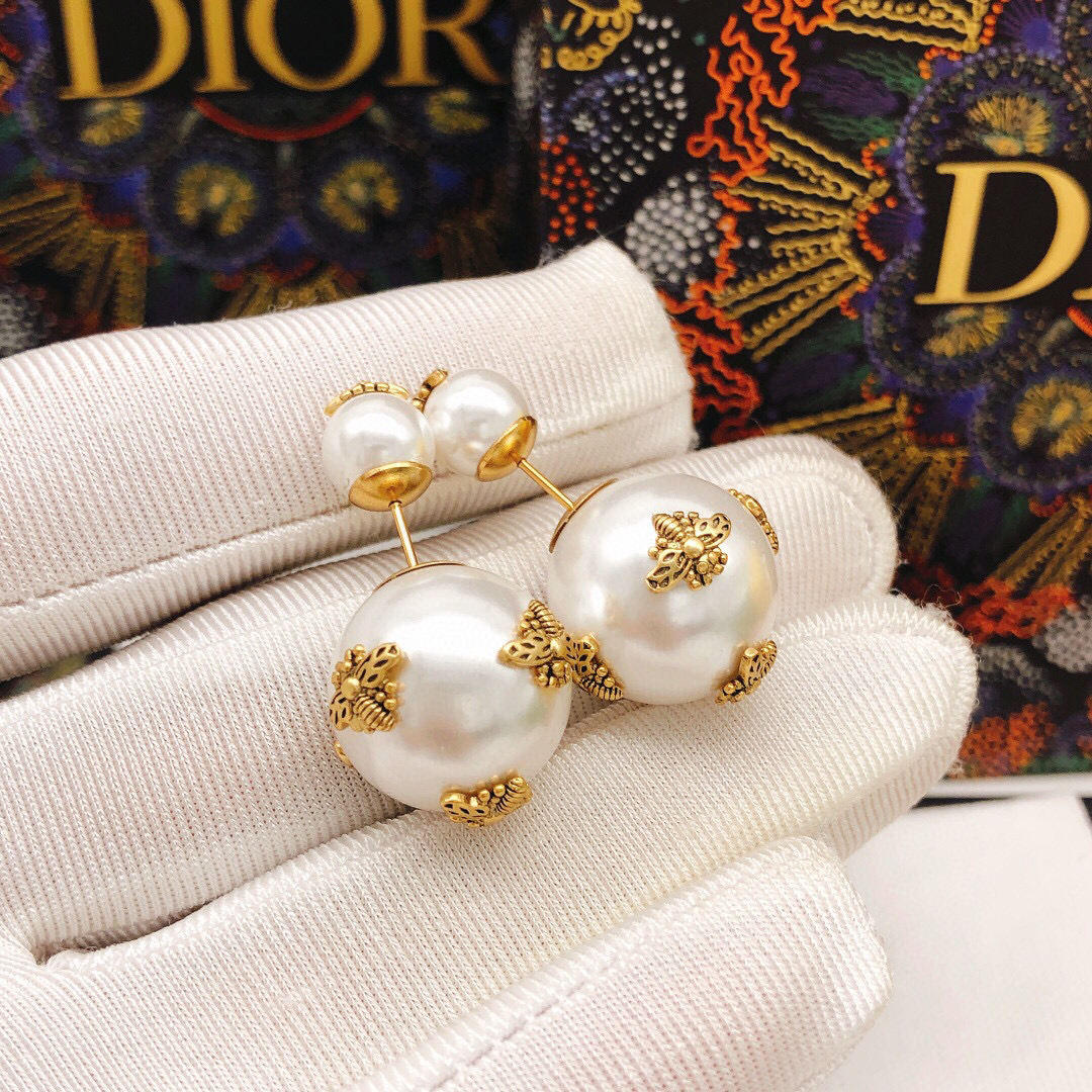 Dior 迪奥大小珍珠蜜蜂耳钉