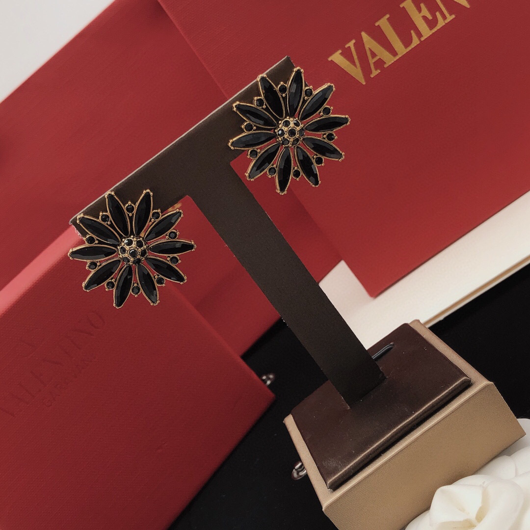Versace 范思哲耳钉太阳花黑色钻