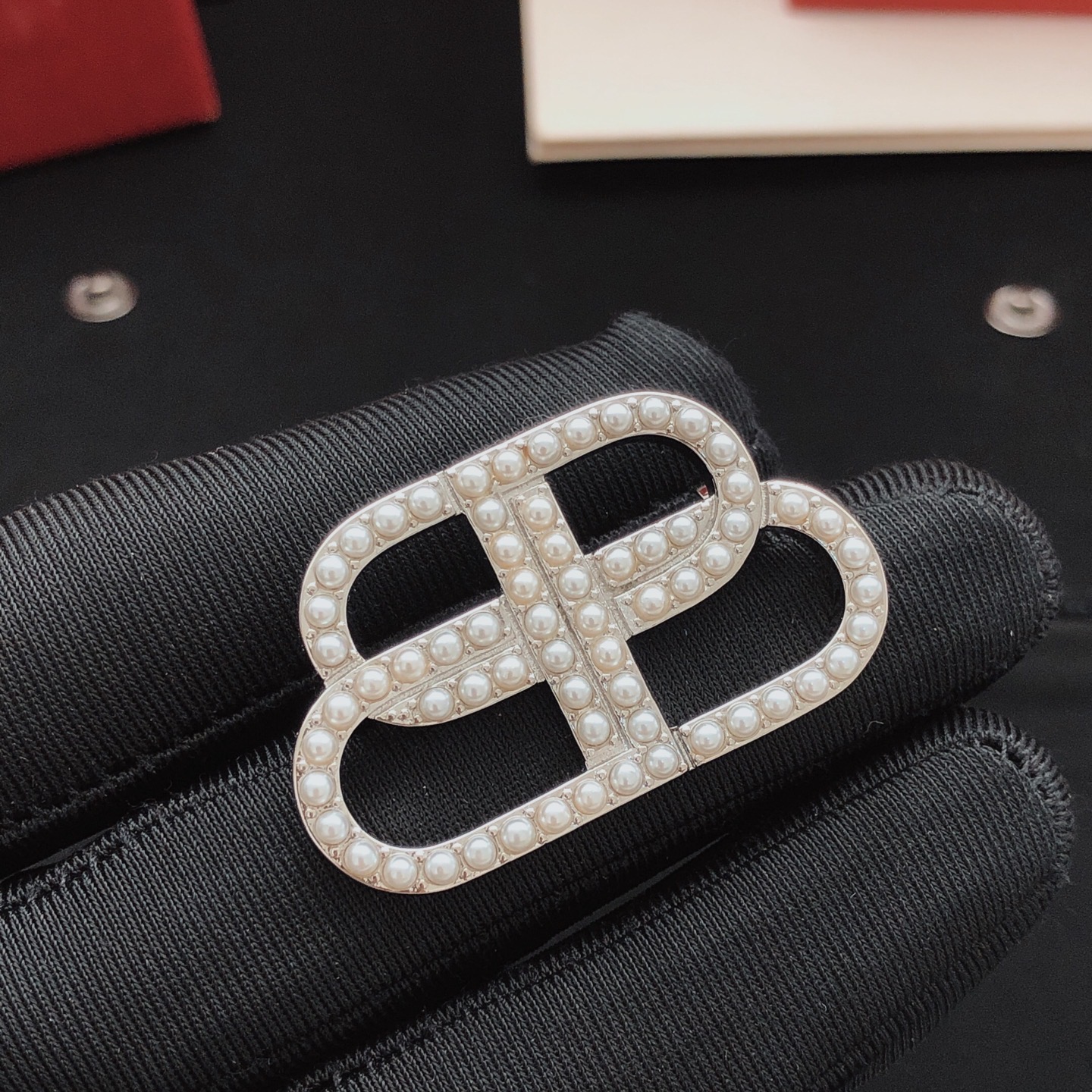 Chanel Haute Joaillerie Fine Jewelry Earrings Necklace Ring Ref 2